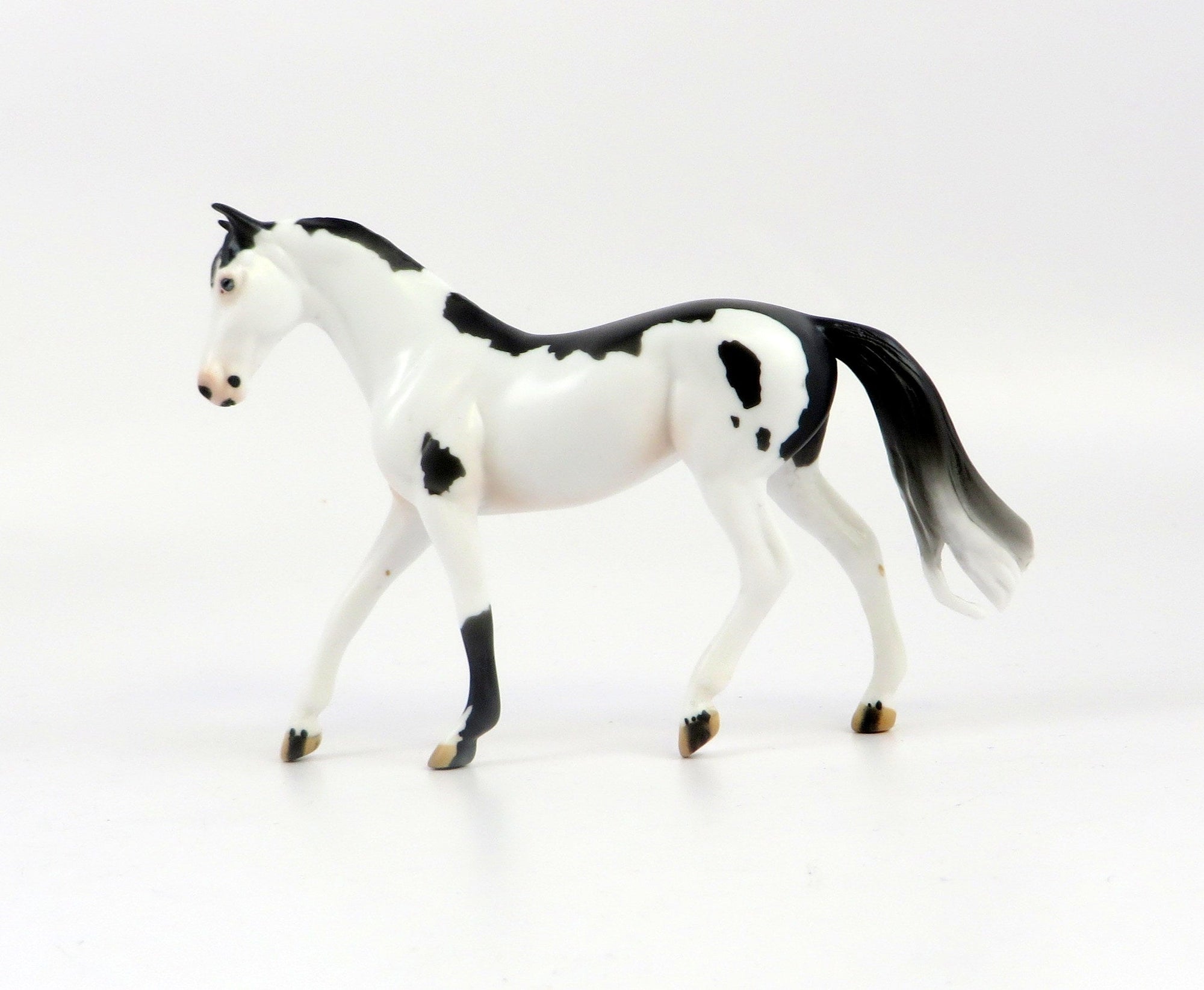 MORGANA MINI ME-LE-10 BLACK OVERO WARMBLOOD CHIP MODEL HORSE EQ 19