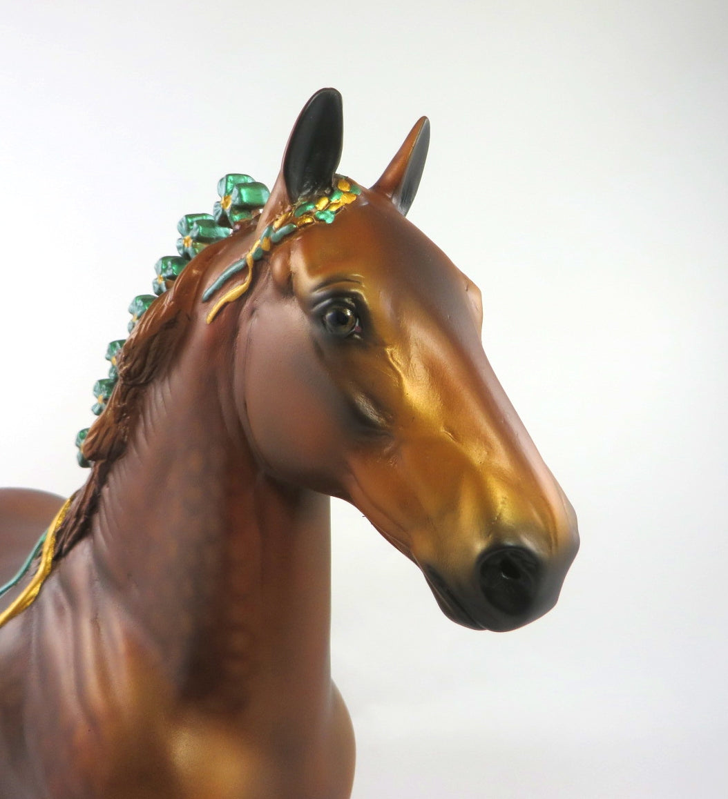 GARRETT-OOAK DAPPLE CHESTNUT TROTTING DRAFTER WITH BOBS 2/27/20