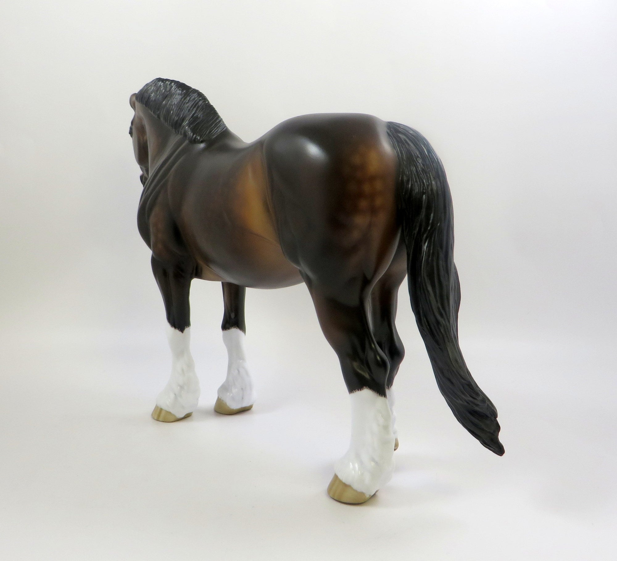 GIDDY-OOAK DAPPLE BAY HEAVY DRAFT MARE BY SHERYL LEISURE 6/24/19