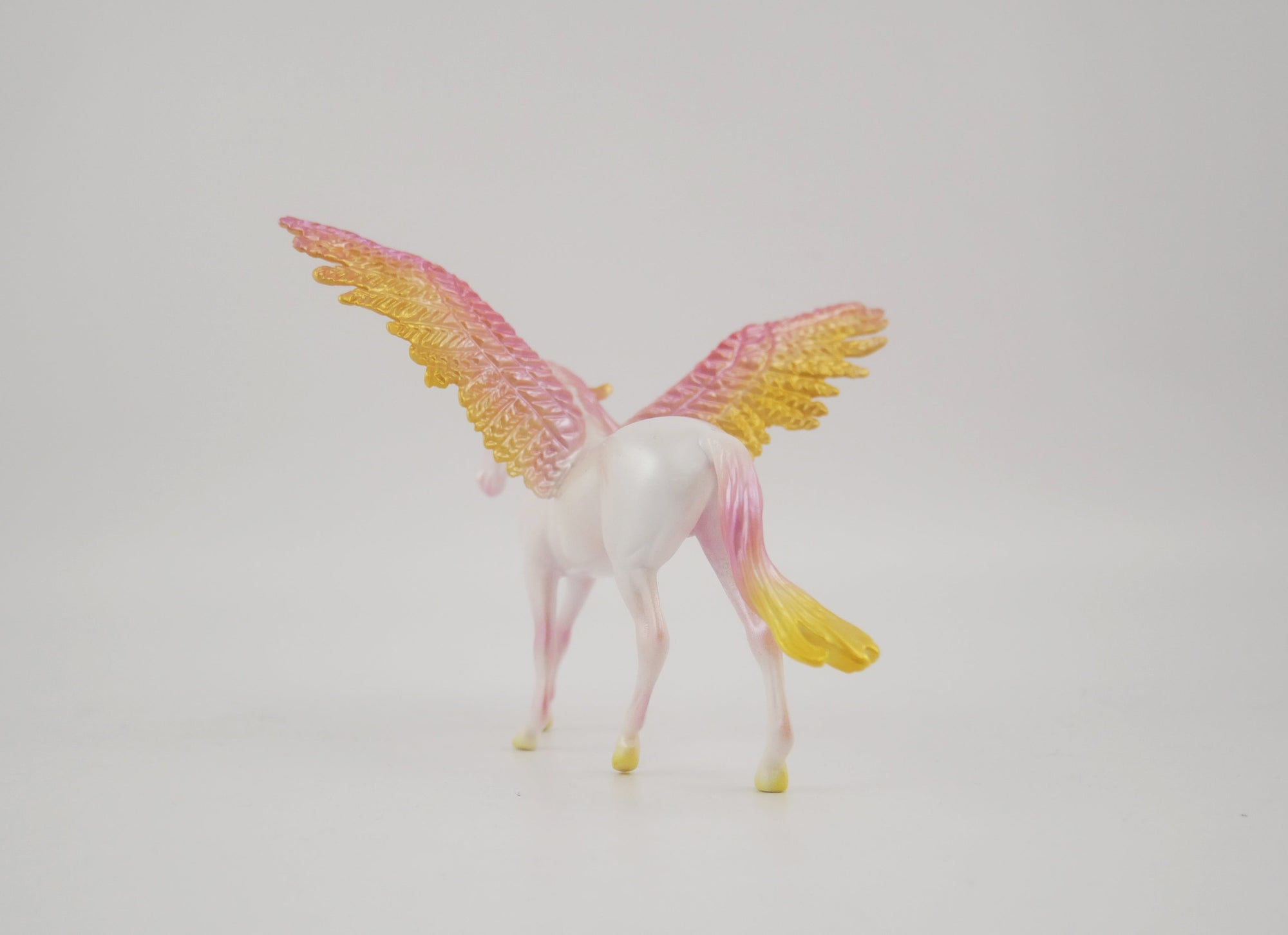 GLOW-OOAK WARMBLOOD CHIP PEGASUS BY KAYLA