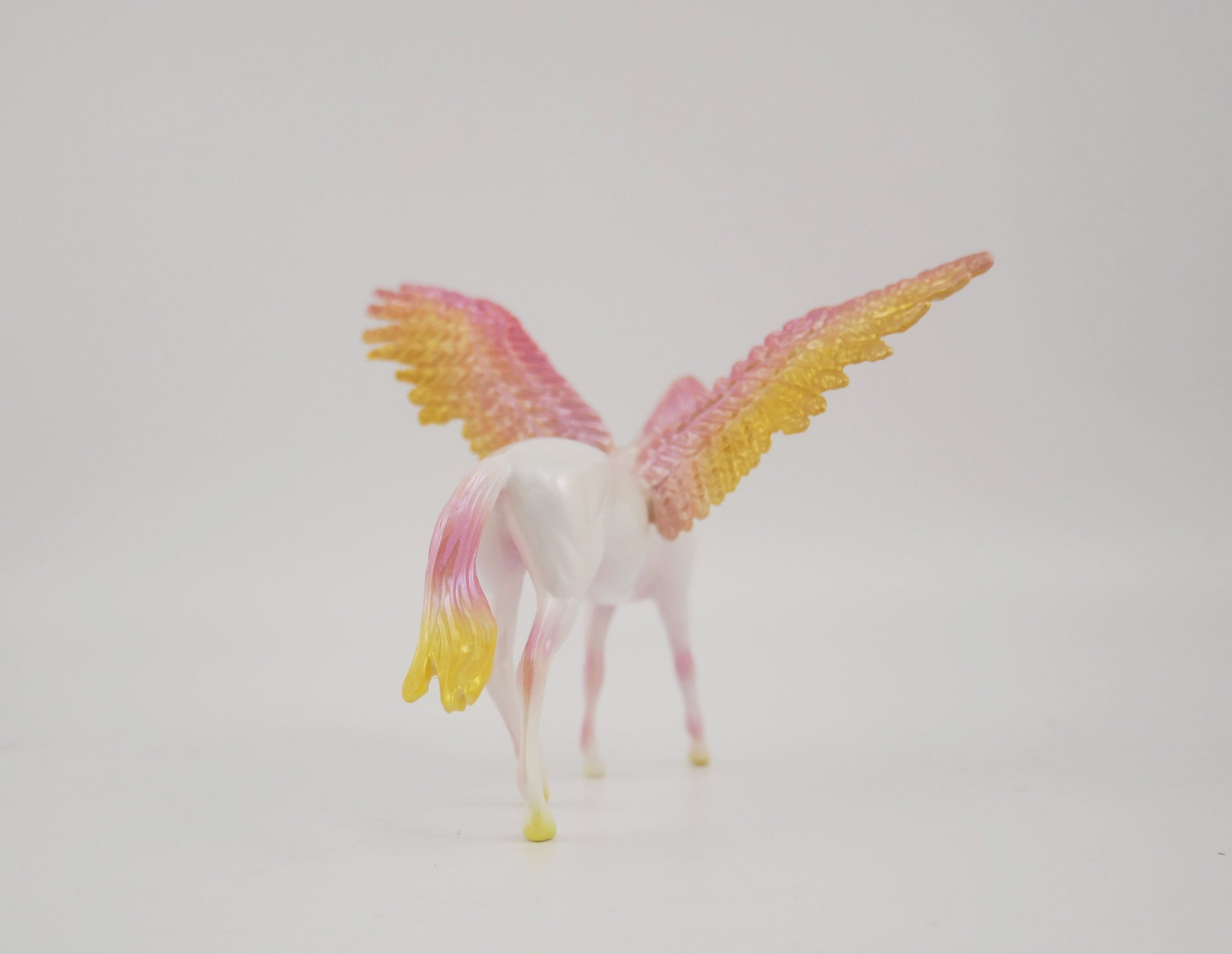 GLOW-OOAK WARMBLOOD CHIP PEGASUS BY KAYLA