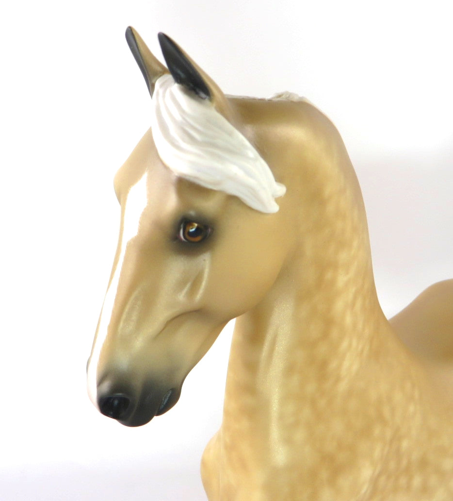 GOLDEN SUNDROP -OOAK DAPPLE PALOMINO SADDLEBRED MODEL HORSE BY SHERYL LEISURE WHS19