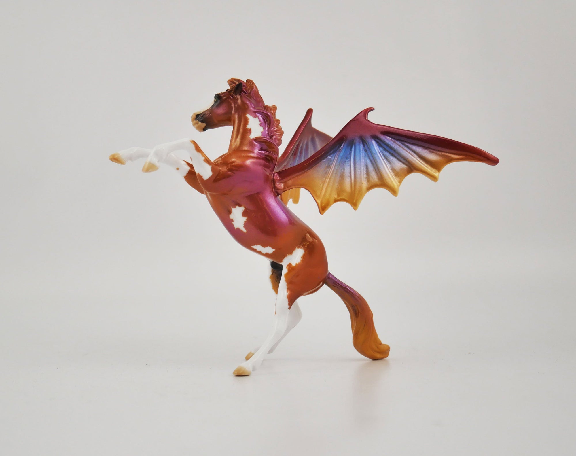 GREMLIN-OOAK REARING CHIP WINGED DECORATOR BY AUDREY DIXON MM2020