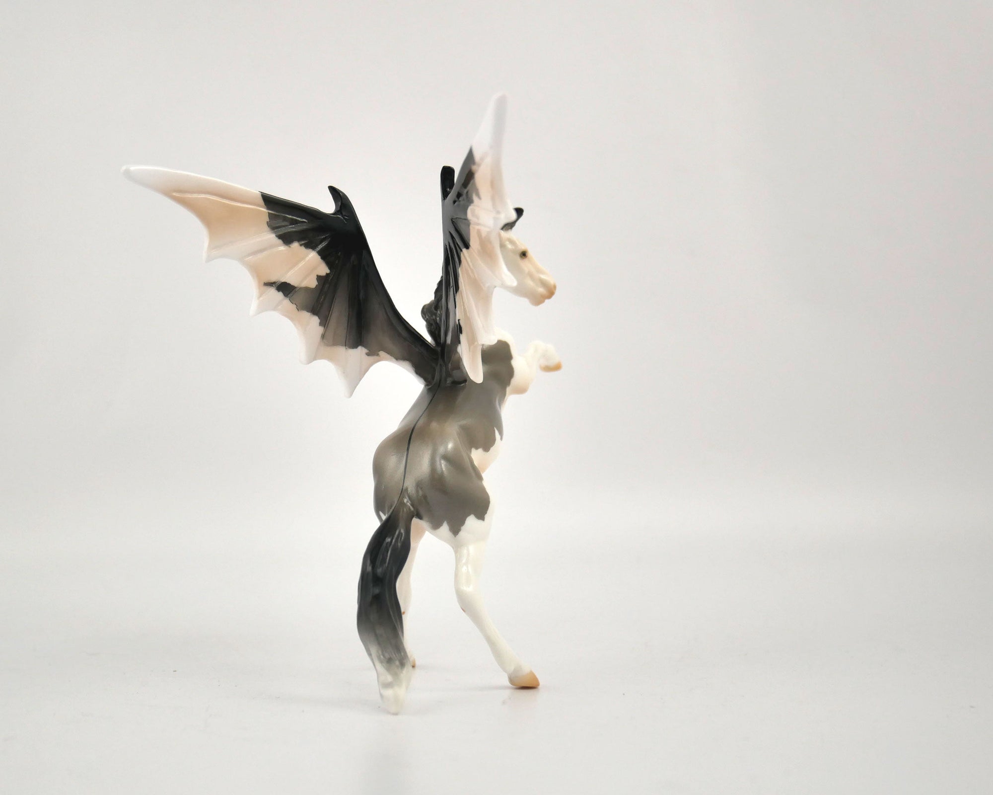 Grey-OOAK Rearing Chip By Audrey Dixon MM 2020