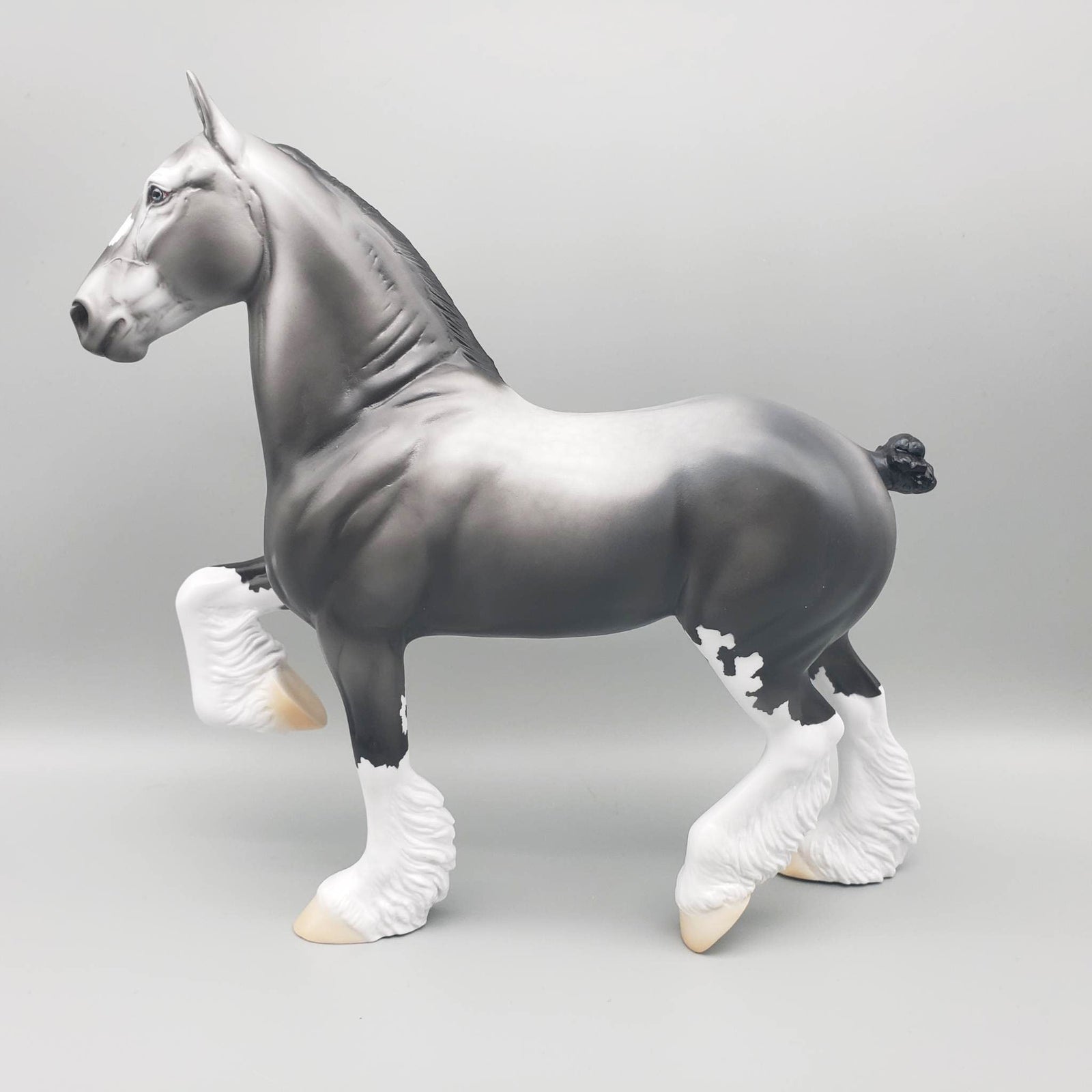 Old Man Odysseus LE15 Dappled Grey Sabino Trotting Drafter By Ellen Robbins Classic Literature Series 2023 CL23