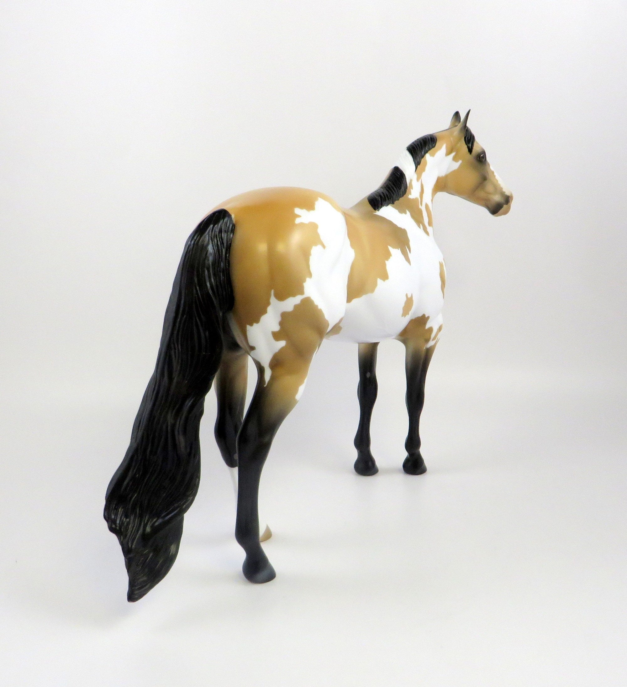 HAMON-OOAK BUCKSKIN OVERO ISH MODEL HORSE EQ 19