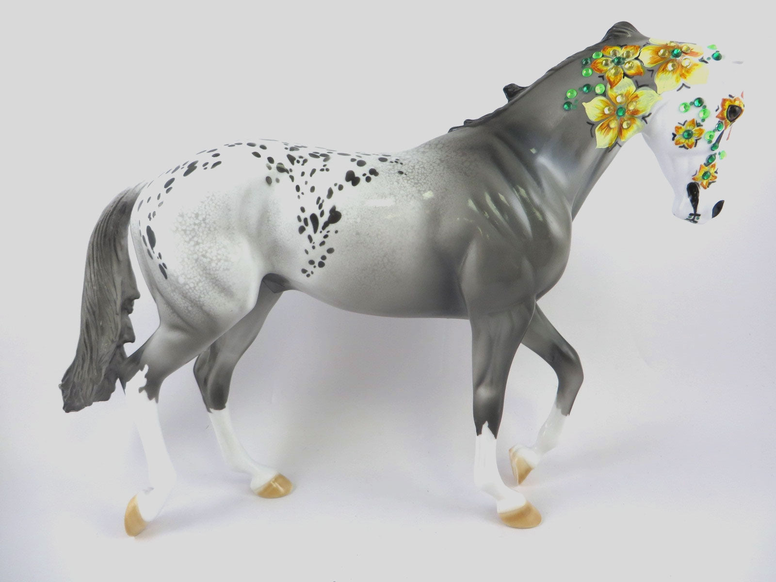 HANDSOME PHANTOM-OOAK GREY APPY TB SUGAR SKULL DECORATOR BY DAWN QUICK MM19