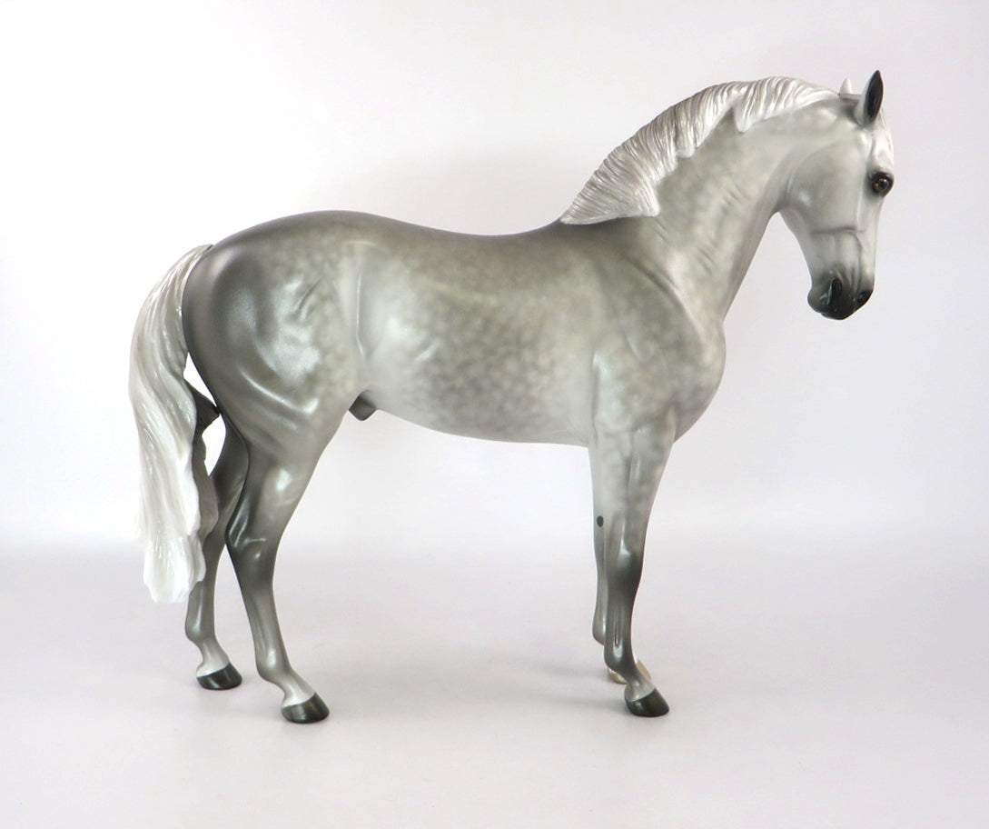 HANG A ROGER - OOAK STAR DAPPLE GREY ANDALUSIAN MODEL HORSE BY SHERYL LEISURE 02/24/20