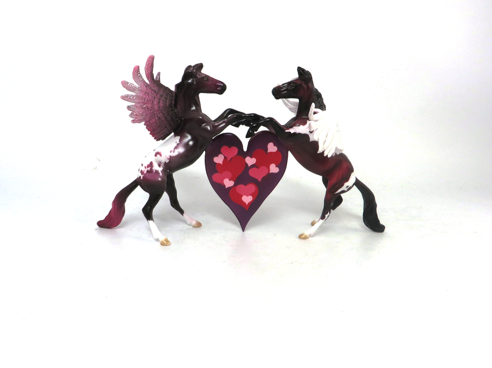 STUD MUFFINS - OOAK DOUBLE REARING PEGACHIPS HEART VALENTINE DECORATOR SB19