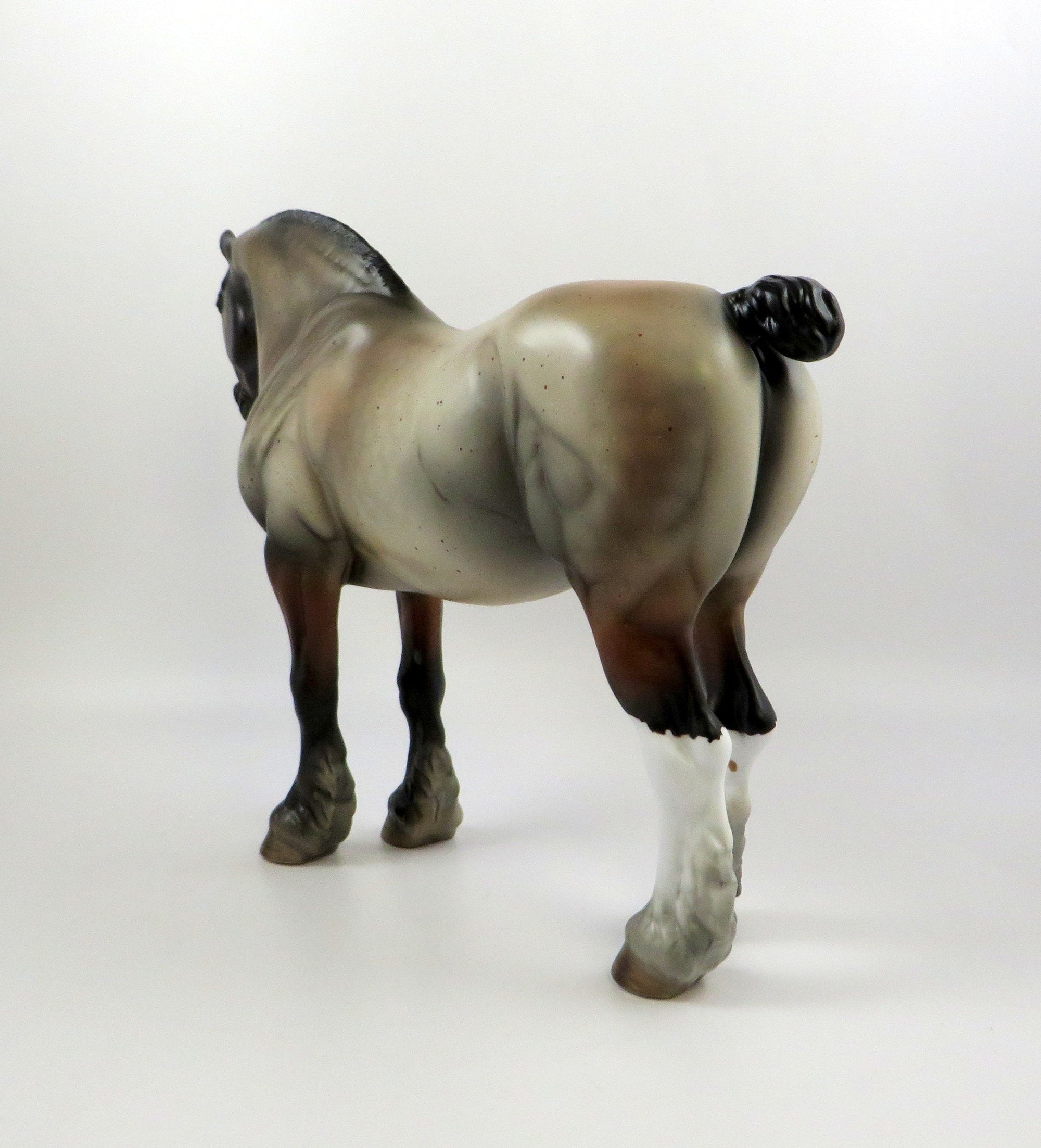 HEGUS-OOAK LIGHT DAPPLE BAY ROAN HEAVY DRAFTER MODEL HORSE EQ 19