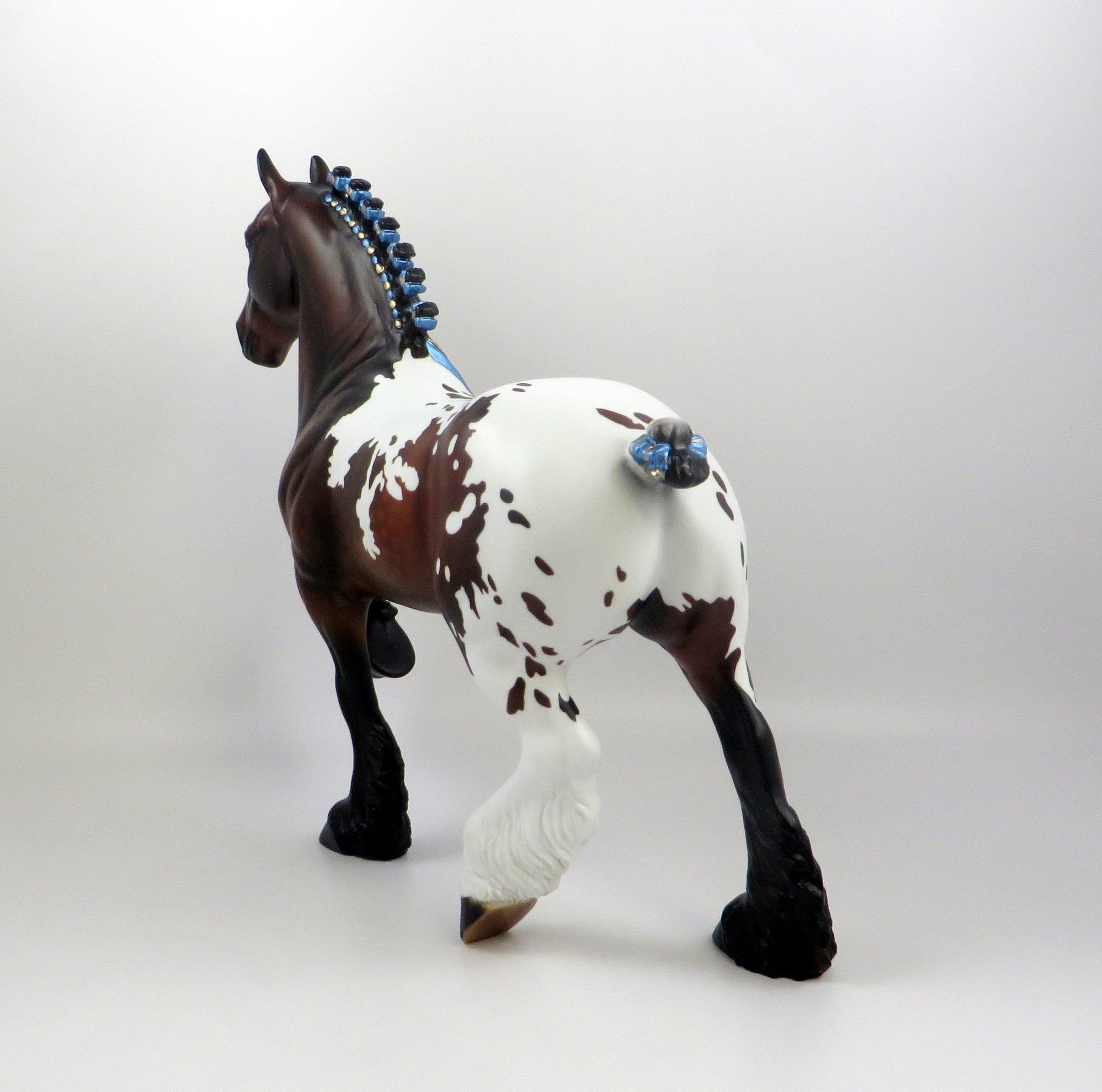 HENRIK-OOAK BAY APPALOOSA TROTTING DRAFTER MODEL HORSE EQ 19