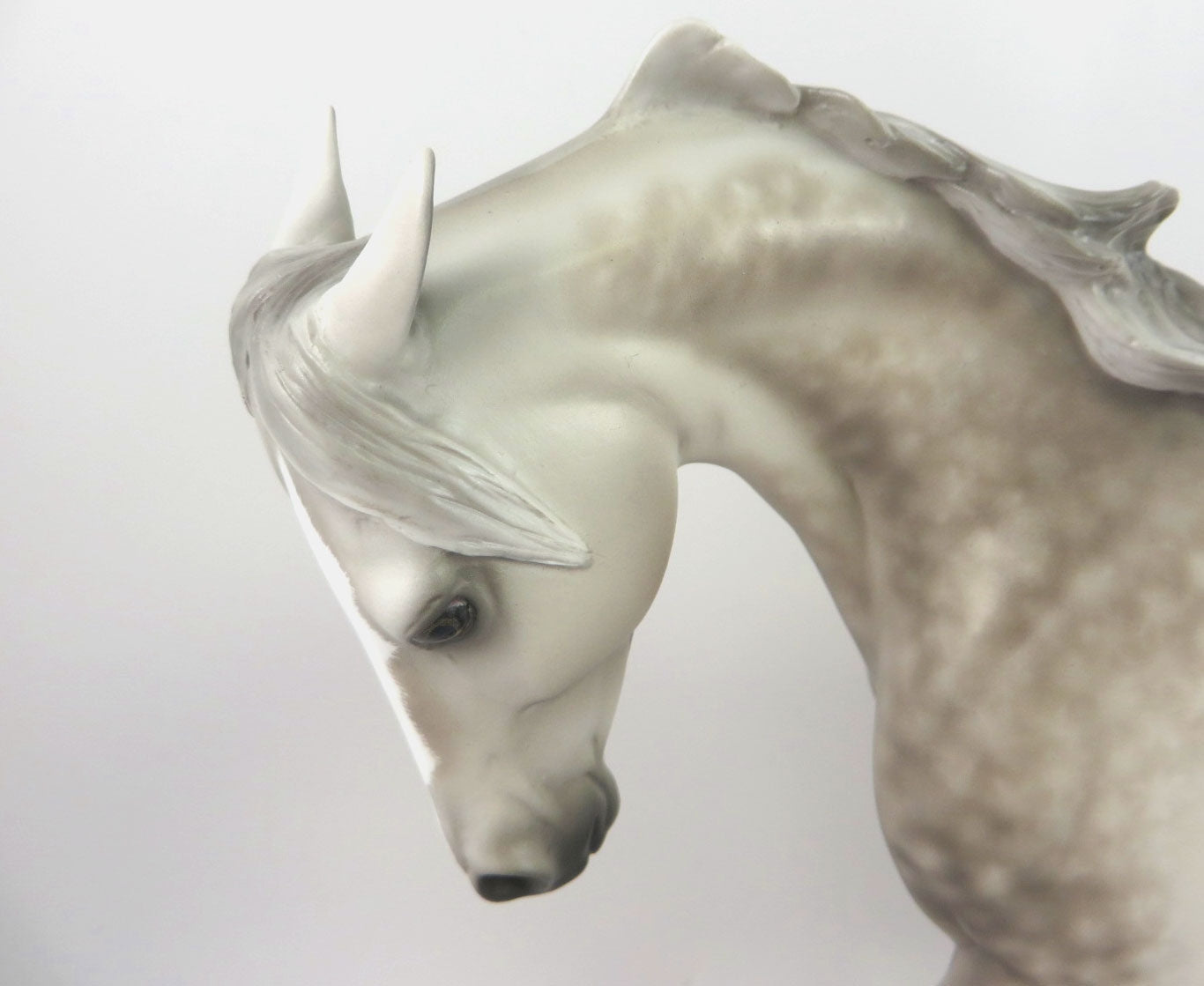 HEY BOO - OOAK DAPPLE GREY THOROUGHBRED MODEL HORSE BY SHERYL LEISURE MM19