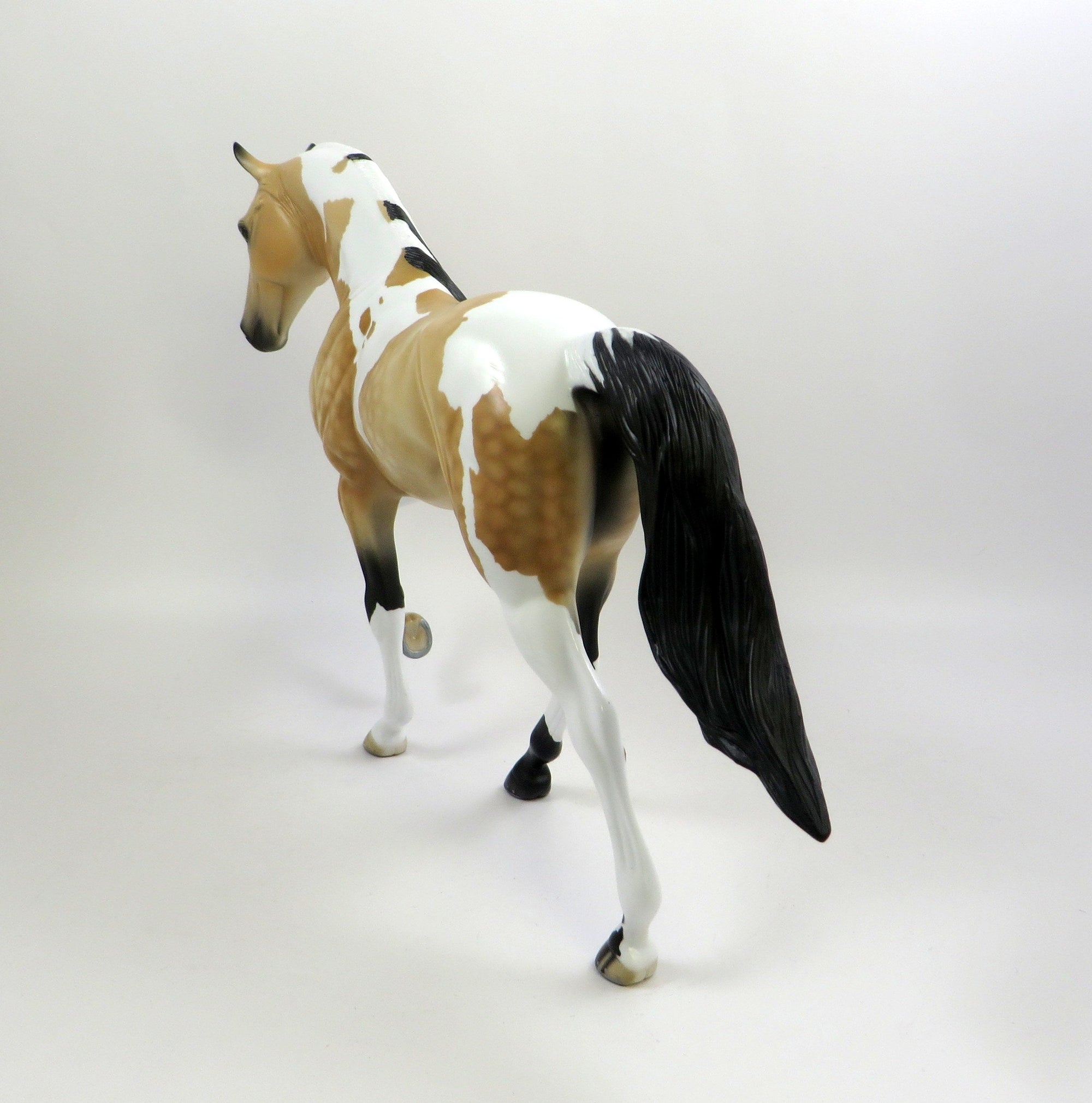 HEZEKIAH-OOAK DAPPLE PALOMINO TWH EQ 19