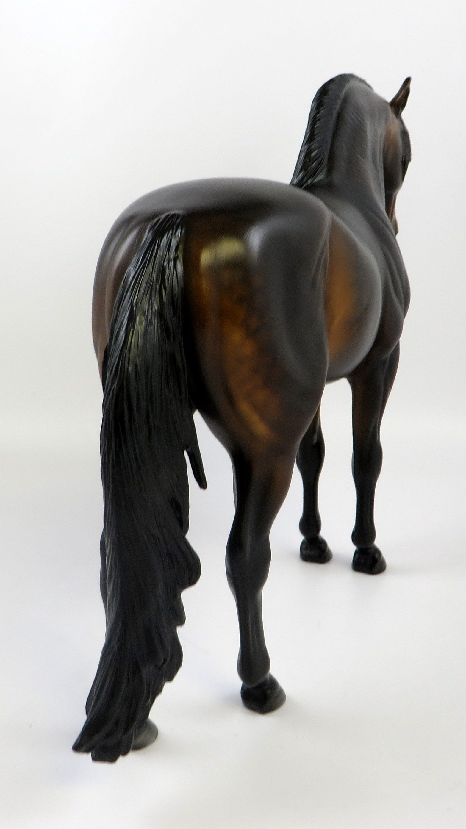 HOGWARTS-OOAK DARK BAY ANDALUSIAN MODEL HORSE BY SHERYL LEISURE EQ19