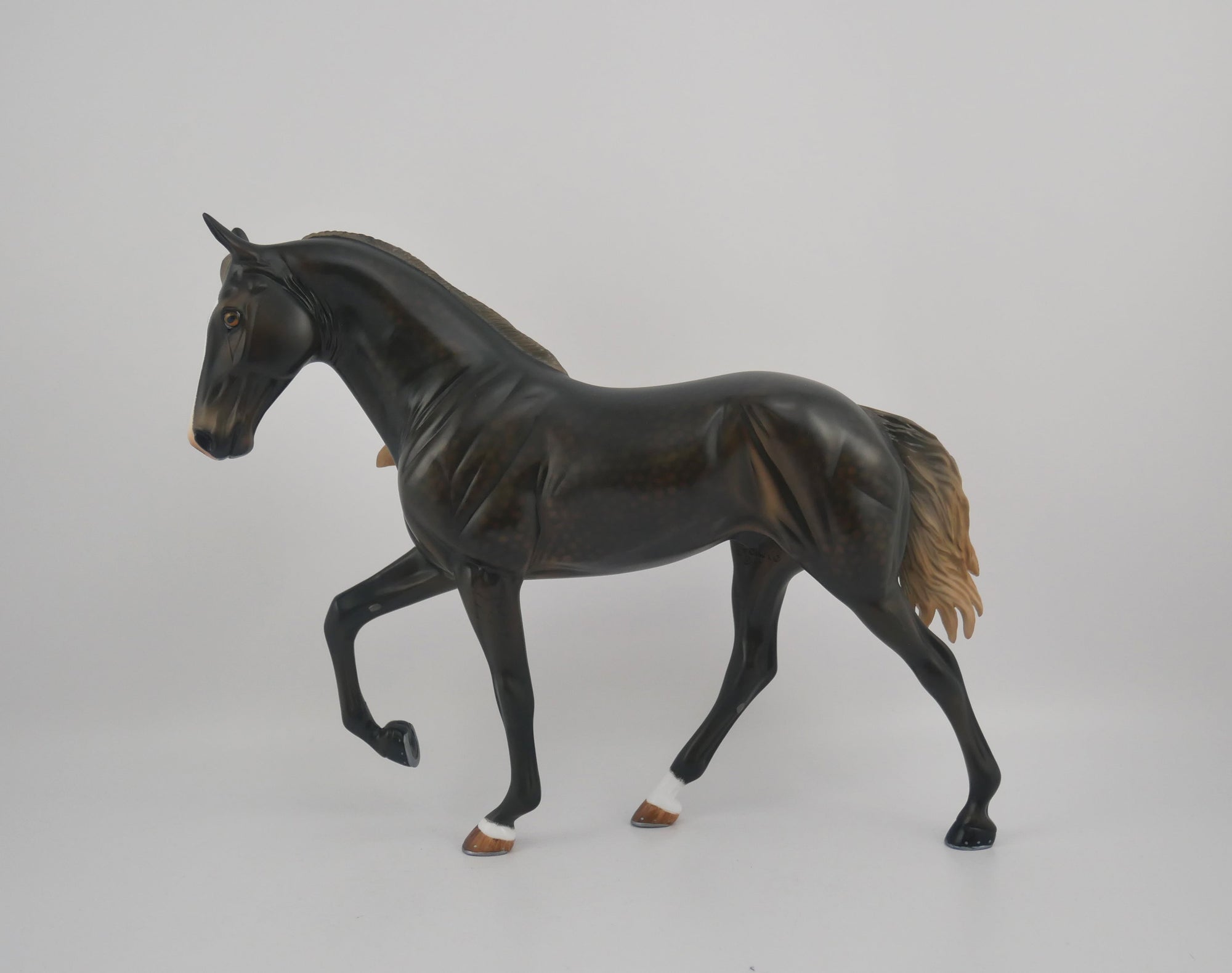 Horrace-OOAK Dapple Flaxen Chestnut Tennessee Walker By Audrey Dixon