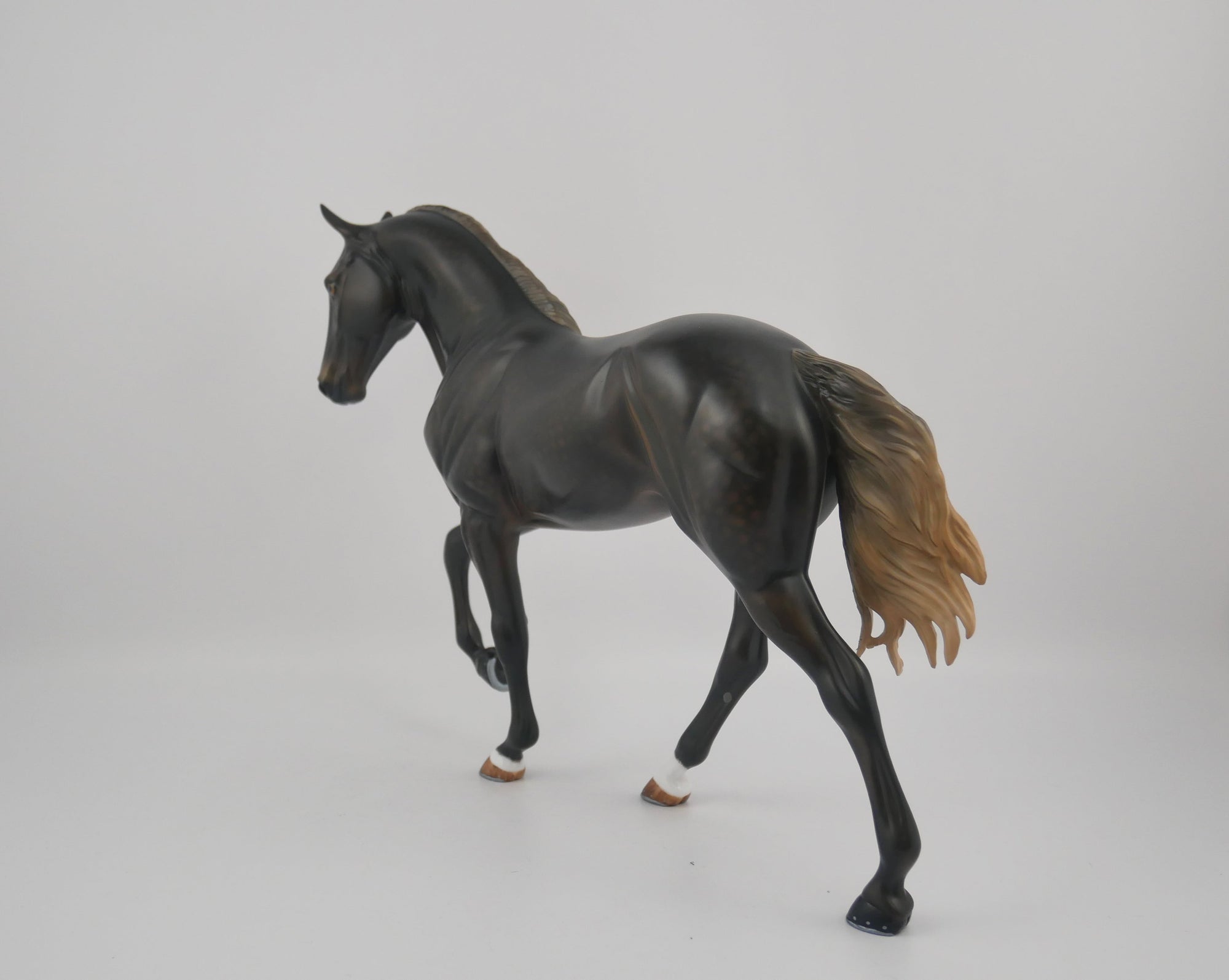 Horrace-OOAK Dapple Flaxen Chestnut Tennessee Walker By Audrey Dixon