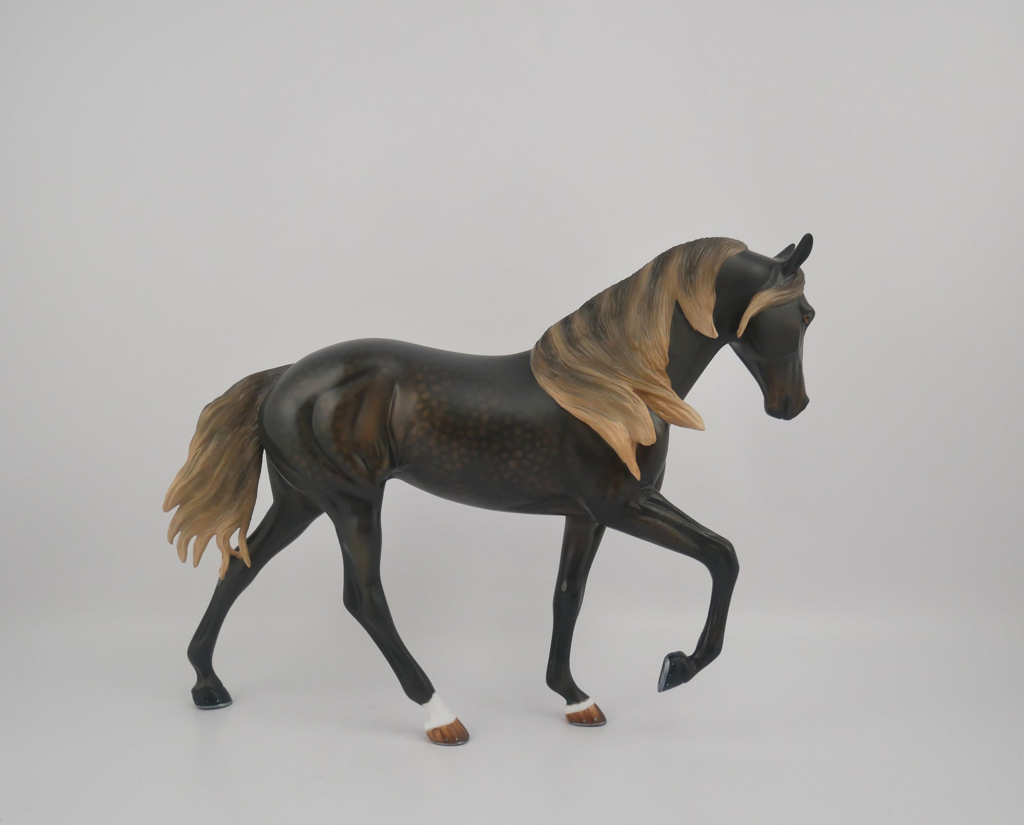 Horrace-OOAK Dapple Flaxen Chestnut Tennessee Walker By Audrey Dixon
