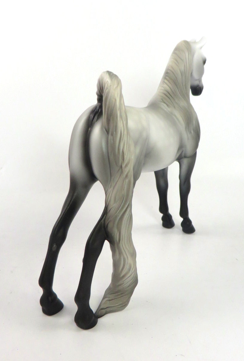 HUDDLE UP- OOAK DAPPLE GREY SADDLEBRED PEBBLES BY MELISSA FOX SB20