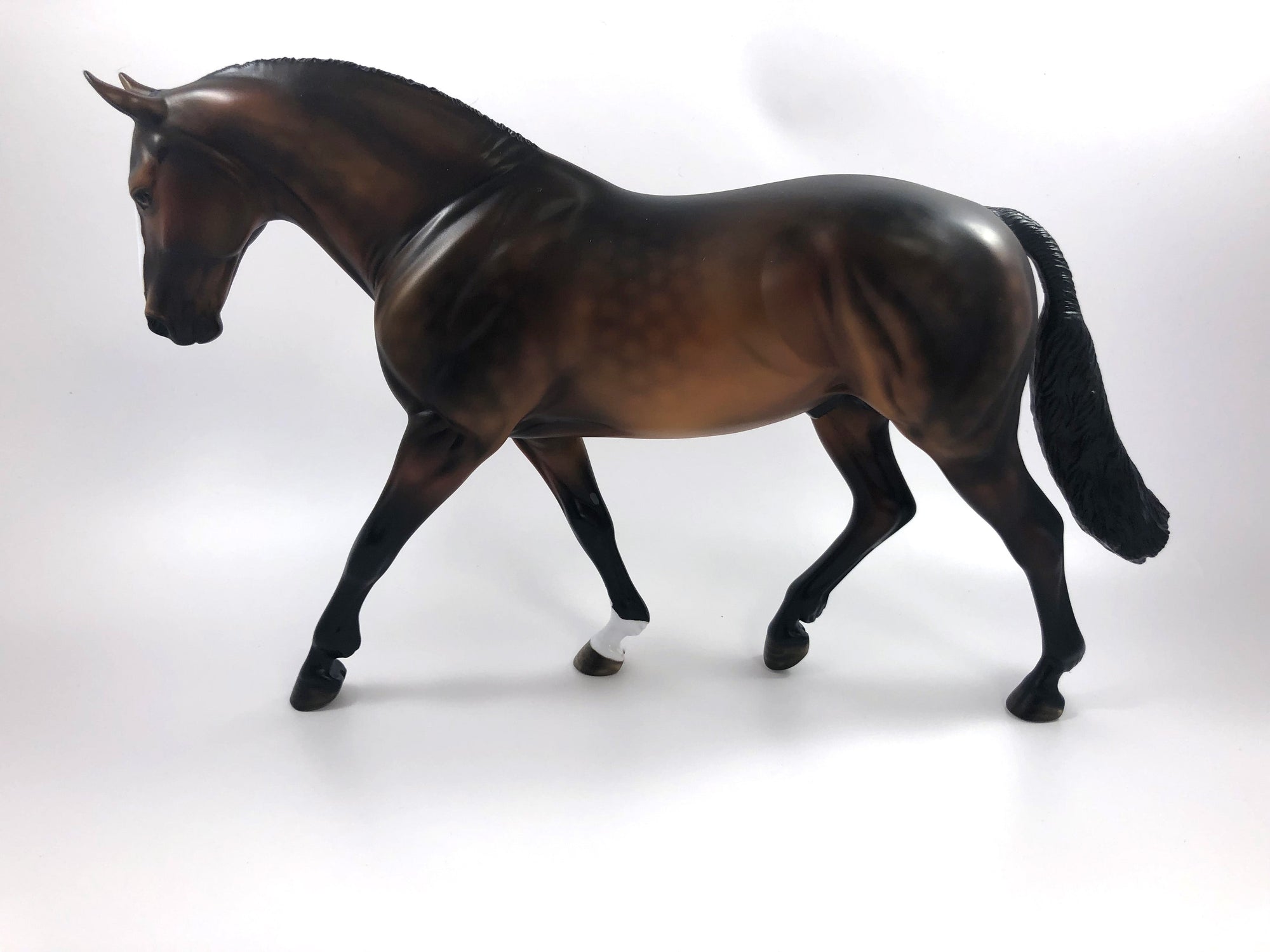 CROSS BARRED-LE-3 DARK DAPPLE BAY IRISH DRAFT MODEL HORSE BY MISSY FOX SHCF19