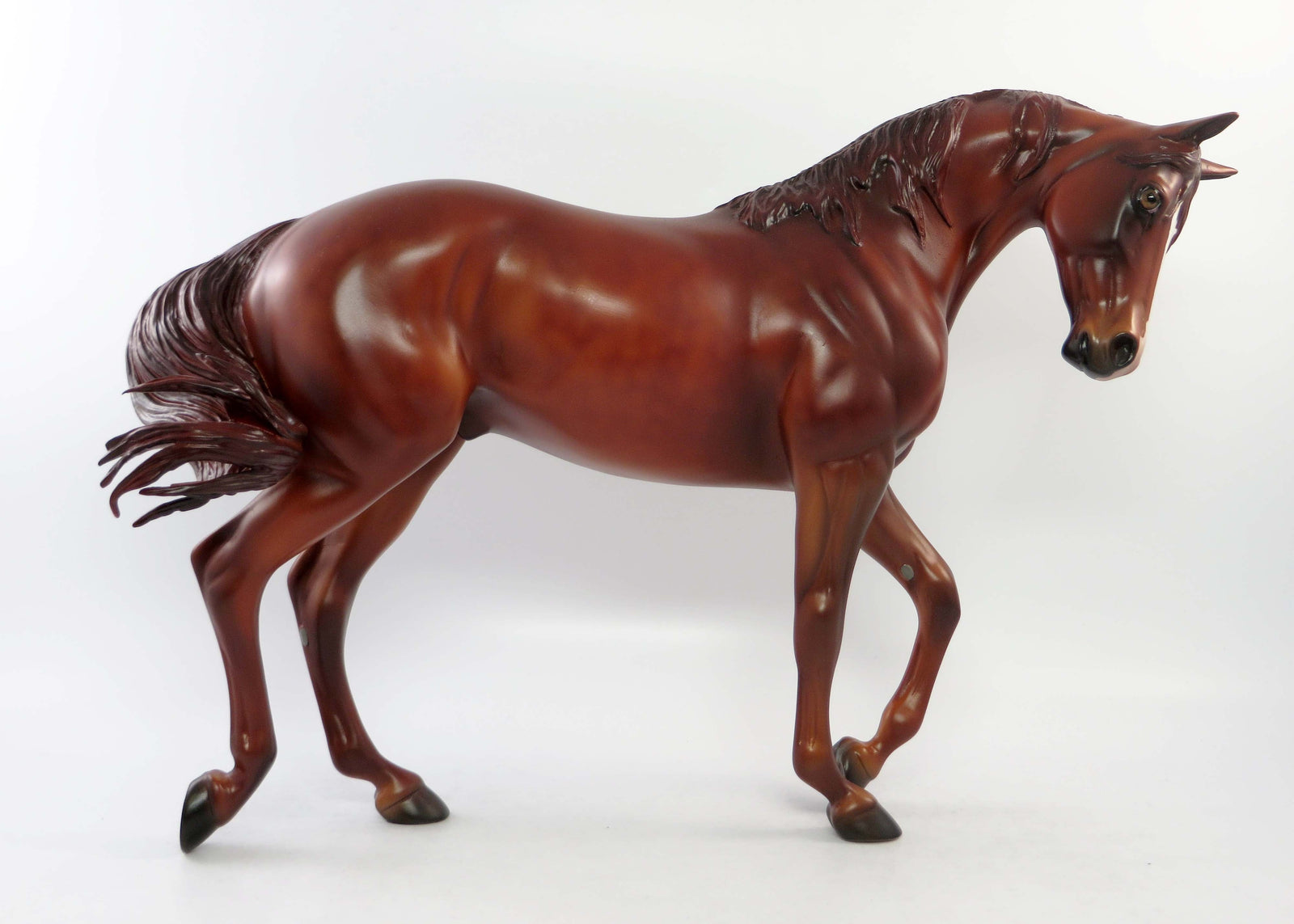 CHARLIE-LE-15 CUSTOM THOROUGHBRED EQ RELEASE 2018