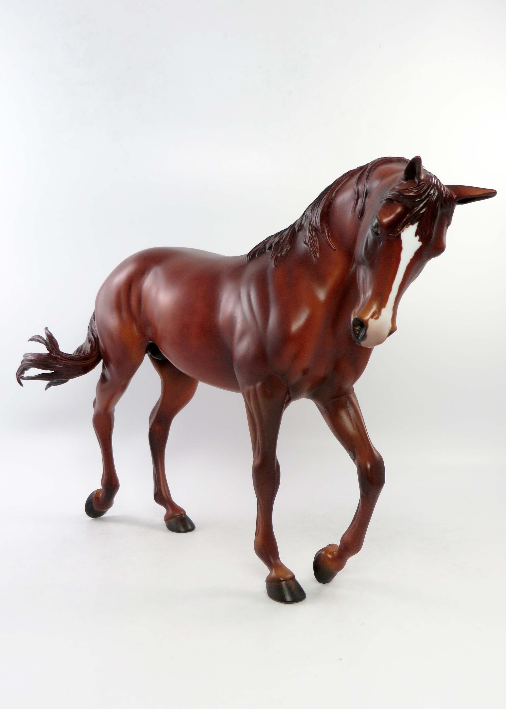 CHARLIE-LE-15 CUSTOM THOROUGHBRED EQ RELEASE 2018