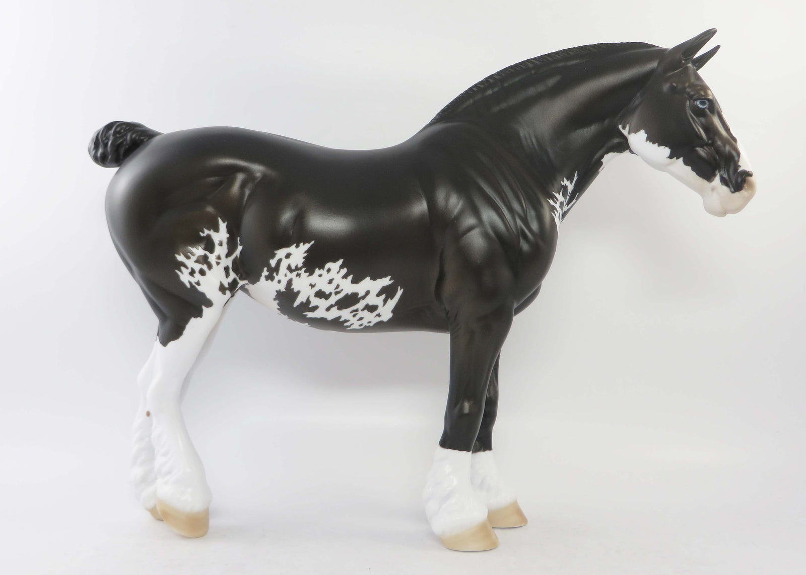 DEVINSHIRE-OOAK BLACK PINTO HEAVY DRAFT MARE MODEL HORSE BY DAWN QUICK EQ 2018