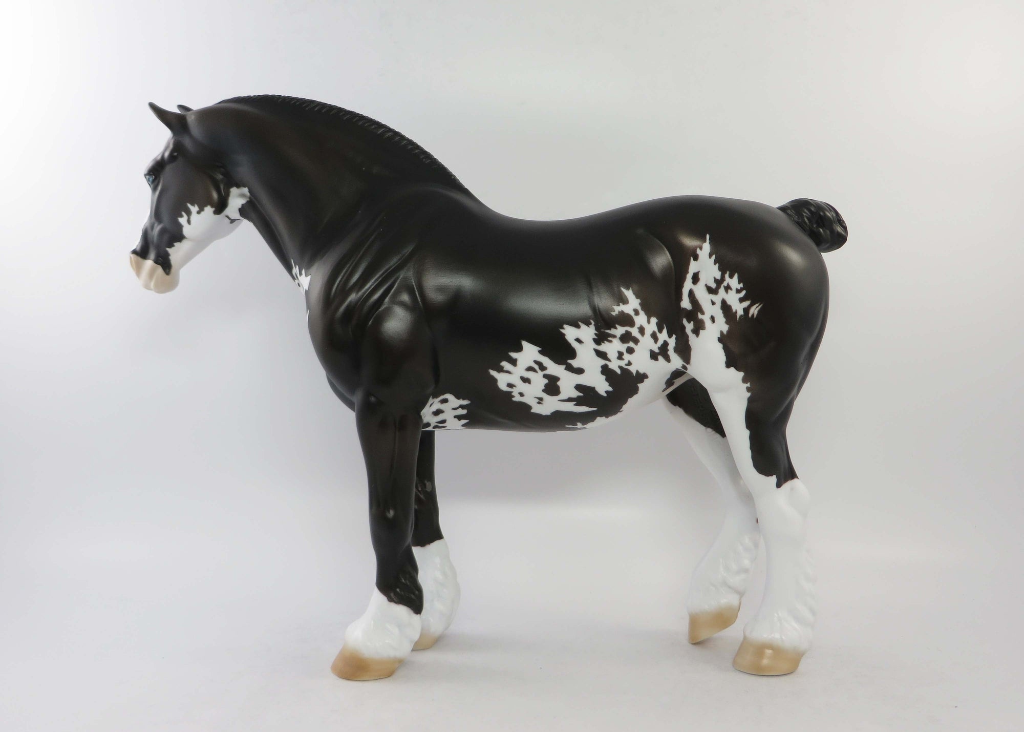 DEVINSHIRE-OOAK BLACK PINTO HEAVY DRAFT MARE MODEL HORSE BY DAWN QUICK EQ 2018