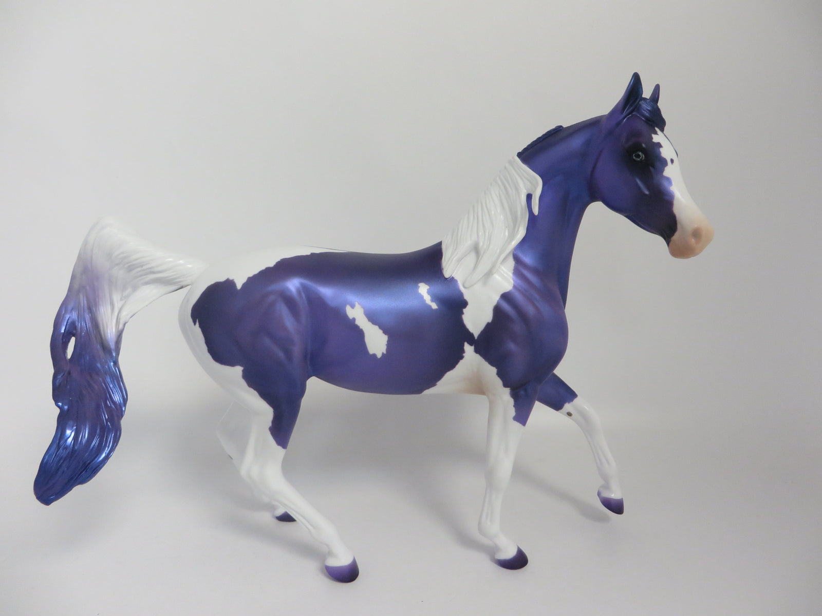 LOYALTY CLUB GOLD ONLY-LE-41 PRECIOUS STONE PRE-ORDER DECORATOR ARABIAN MARE 8/2/19