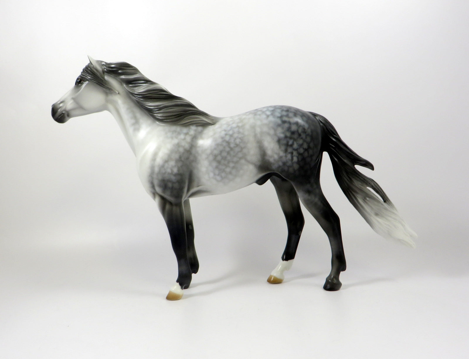 KEEP SAKE-OOAK STAR DAPPLE GREY SPANISH MUSTANG MODEL HORSE 8/05/19