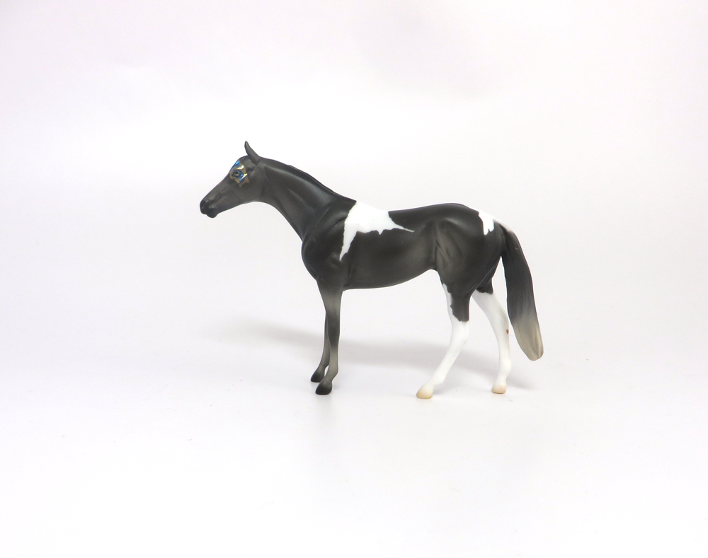 ROUX - OOAK MARDI GRAS DECORATOR THOROUGHBRED CHIP MODEL HORSE BY MISSY FOX 3-5-19