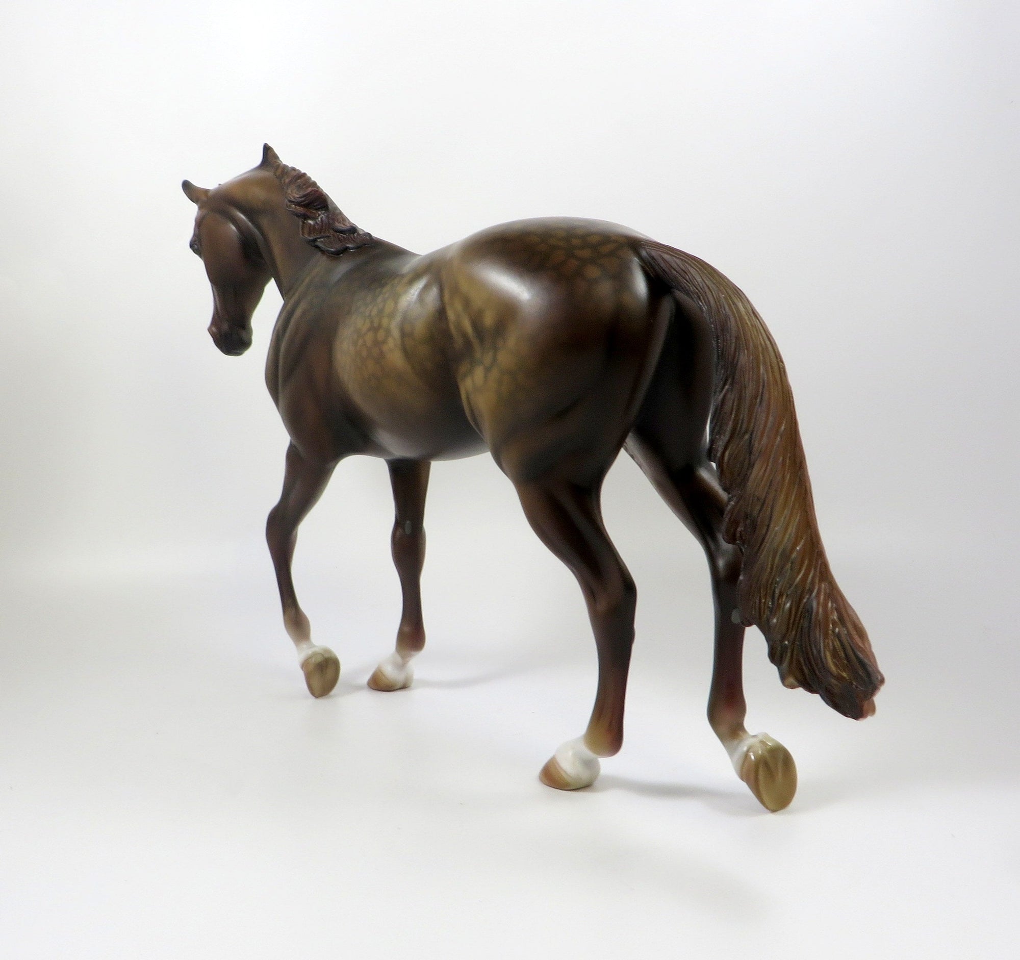 HAMLIN-OOAK BROWN WITH DAPPLES THOROUGHBRED MODEL HORSE EQ 19