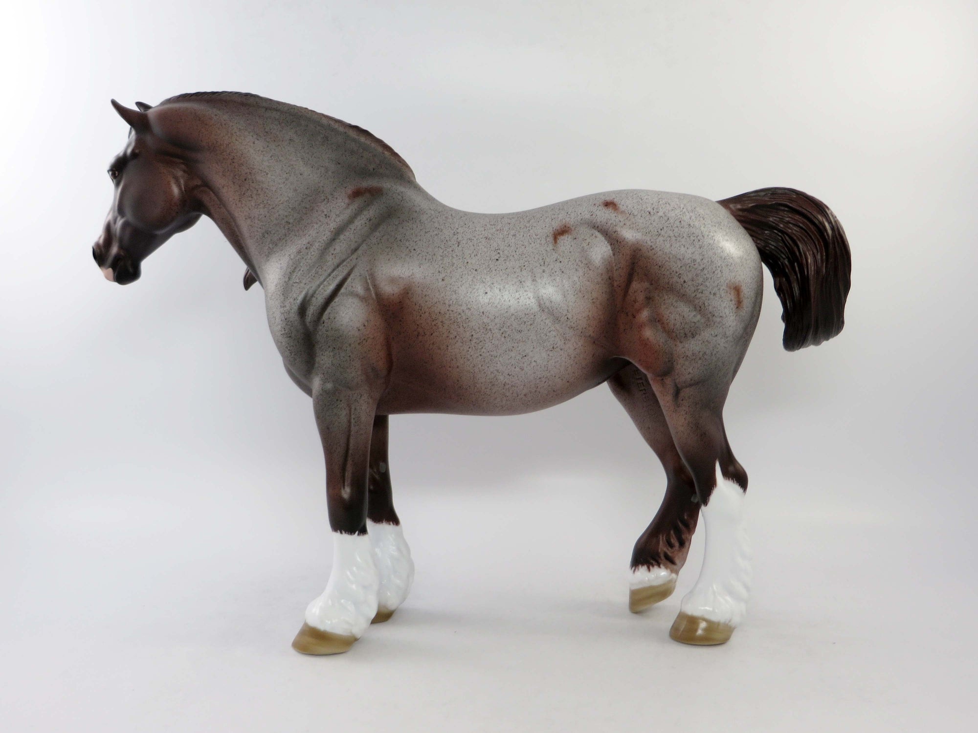 ROSEMARY&#39;S BABY - OOAK RED ROAN HEAVY DRAFT BUNNY MODEL HORSE BY DAWN QUICK EQ 2018