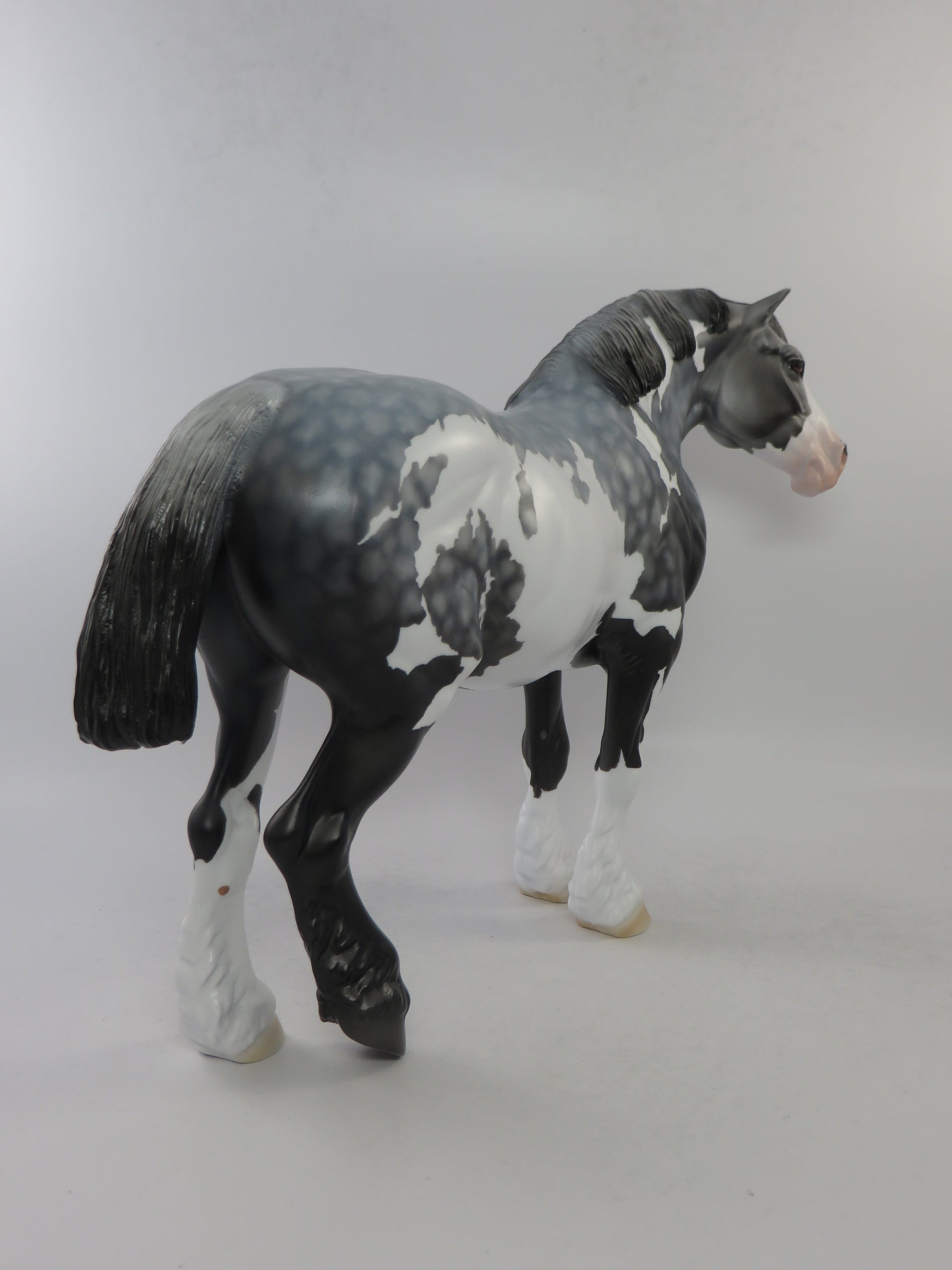 DARA - OOAK STAR DAPPLE GREY OVERO HEAVY DRAFT BUNNY MODEL HORSE BY DAWN QUICK EQ 2018