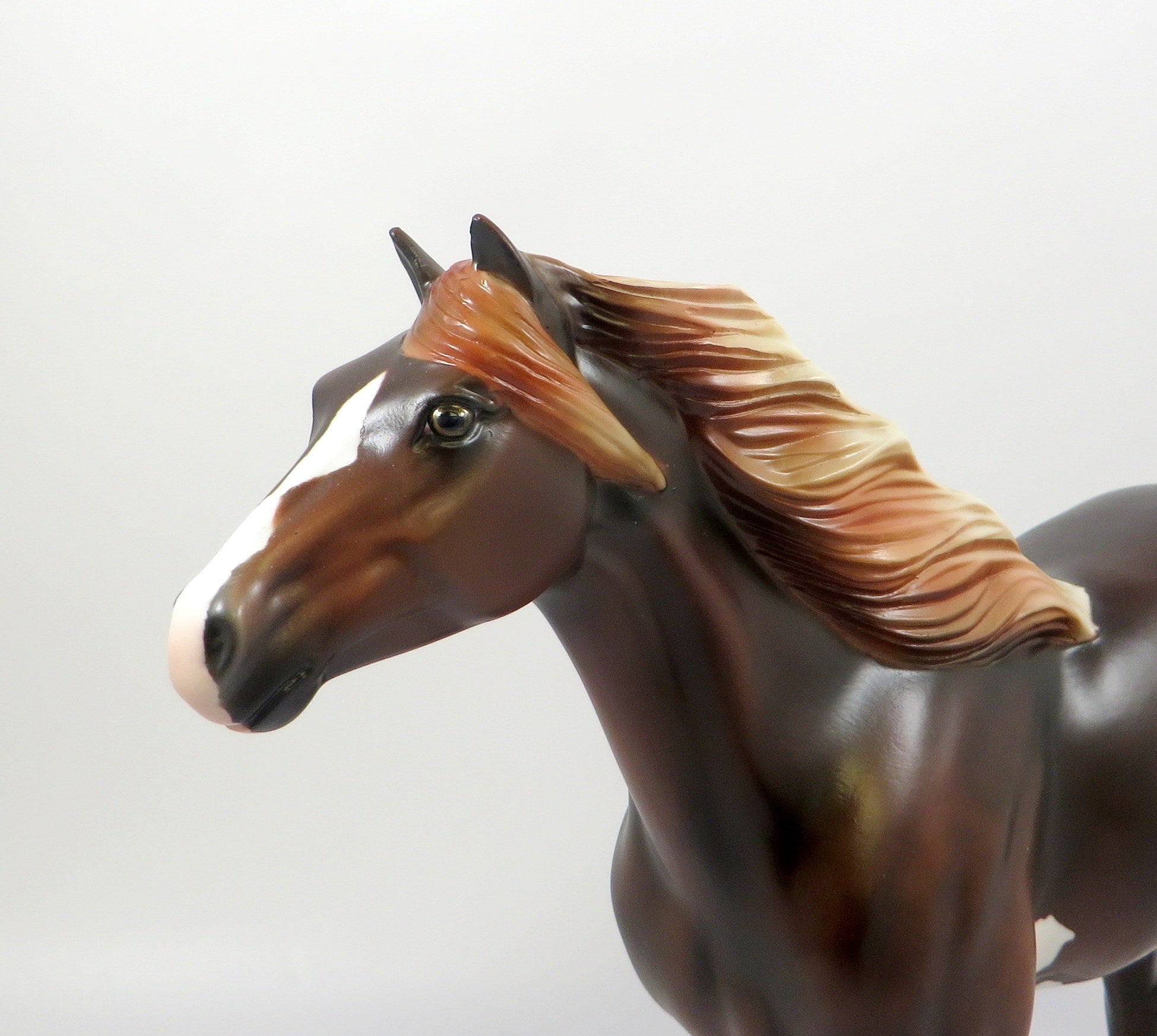THINK OF IT-OOAK DARK CHESTNUT PAINT SPANISH MUSTANG MODEL HORSE 8/6/19