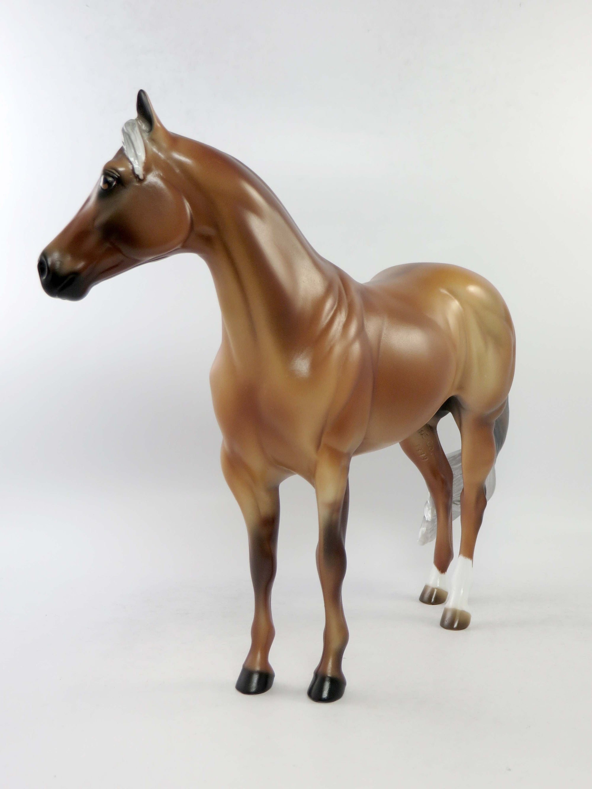 MARTIN-OOAK ETCHED DUNALINO ISH MODEL HORSE BY AUDREY DIXON EQ 2018
