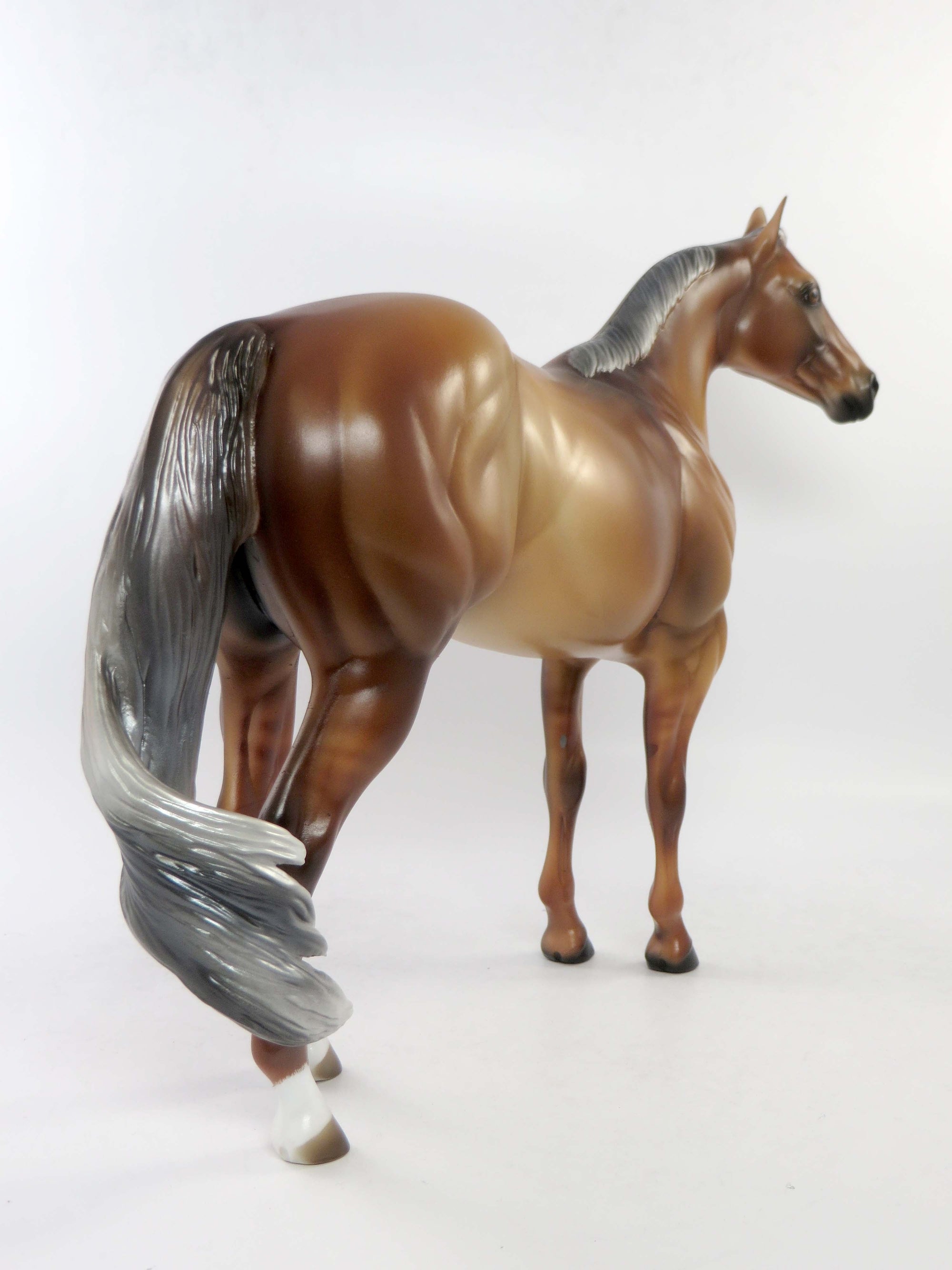 MARTIN-OOAK ETCHED DUNALINO ISH MODEL HORSE BY AUDREY DIXON EQ 2018