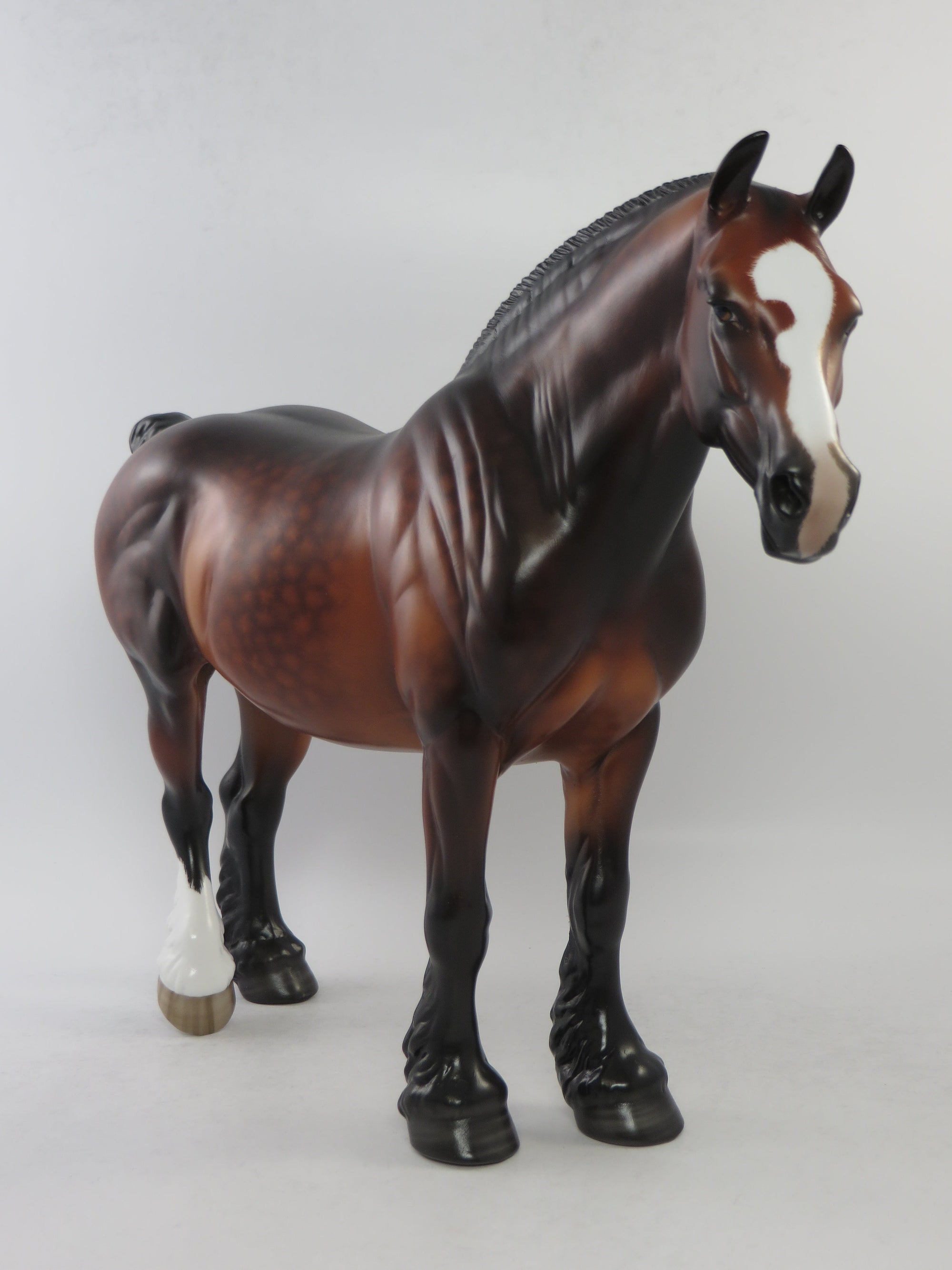 BELLEFONTAINE - OOAK BAY STAR DAPPLE HEAVY DRAFT BUNNY MODEL HORSE BY SHERYL LEISURE EQ 2018