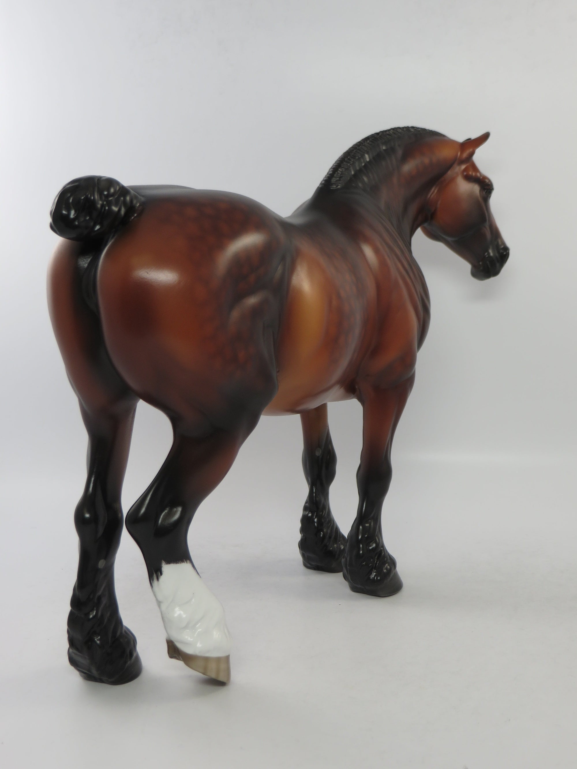 BELLEFONTAINE - OOAK BAY STAR DAPPLE HEAVY DRAFT BUNNY MODEL HORSE BY SHERYL LEISURE EQ 2018