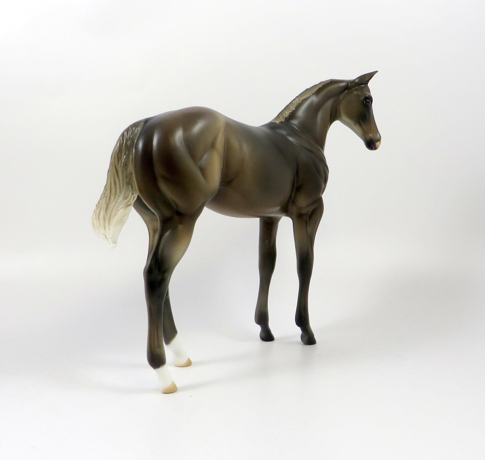 PORTIA-OOAK LIVER CHESTNUT ETCHED WEANLING MODEL HORSE 8/6/19