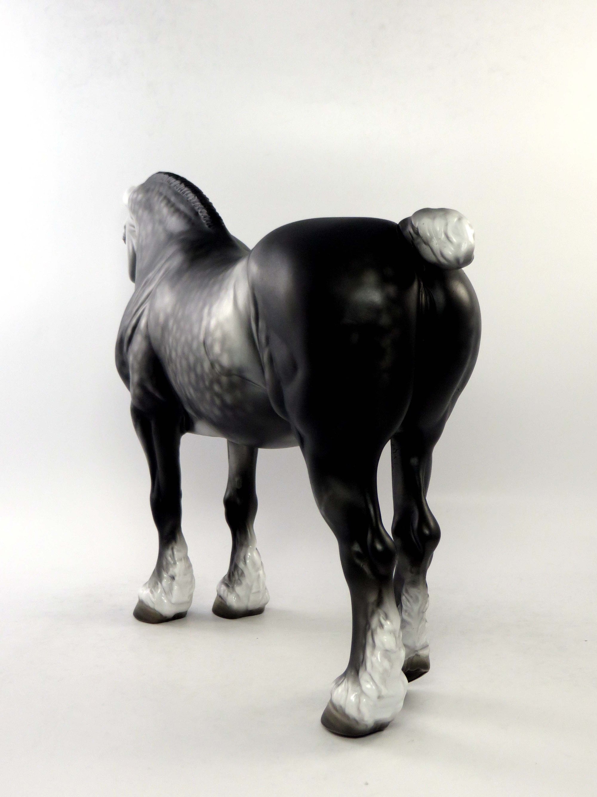 COLUMBIANA - OOAK DARK DAPPLE GREY HEAVY DRAFT BUNNY MODEL HORSE BY SHERYL LEISURE EQ 2018