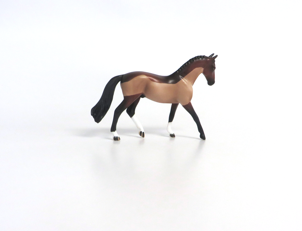 DEPUTY - LE-15 BROWN BODY CLIPPED WARMBLOOD CHIP BY AUDREY DIXON EA19 MW19