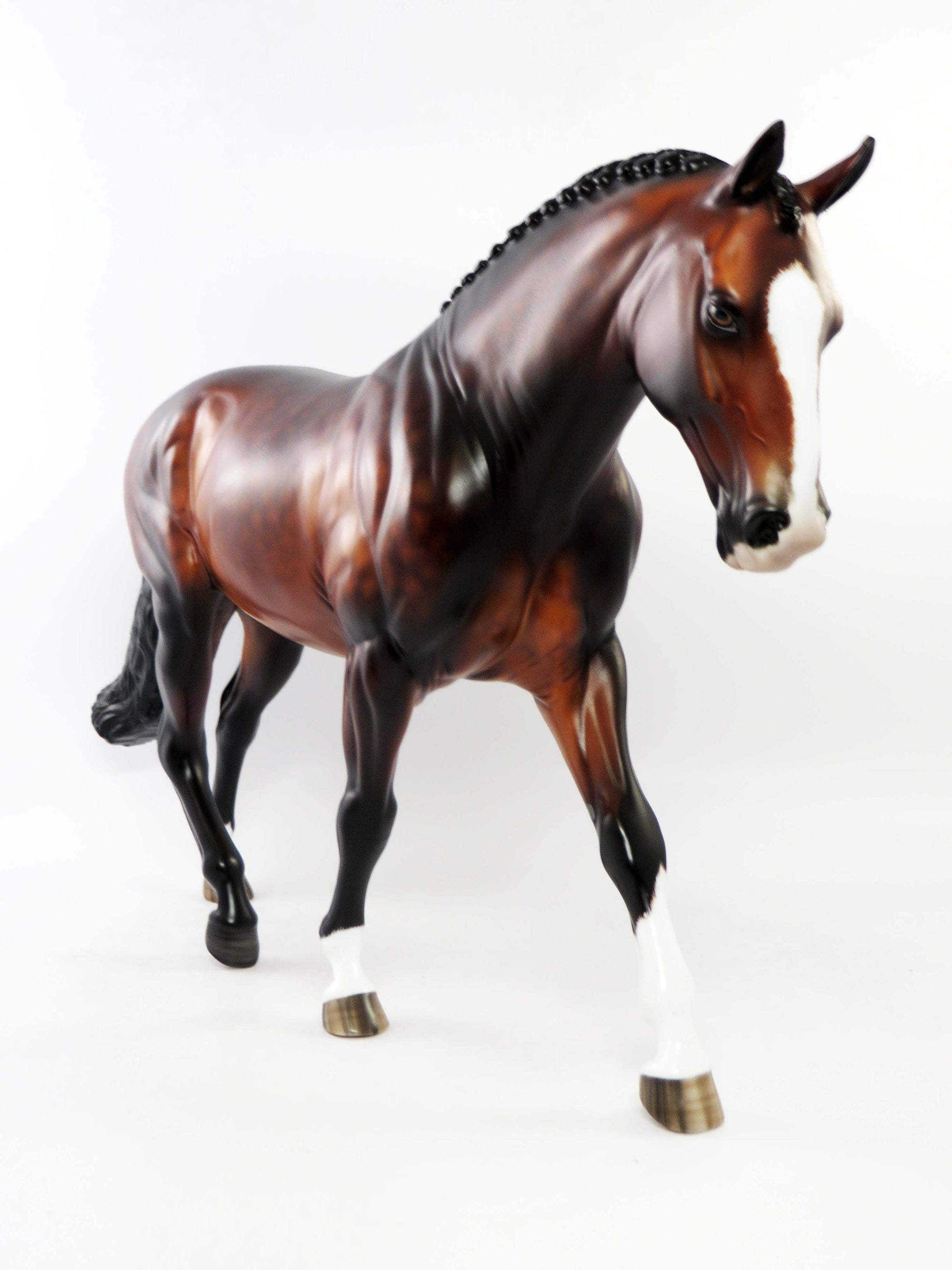 SIDNEY - OOAK STAR DAPPLE BAY IRISH DRAUGHT MODEL HORSE BY SHERYL LEISURE EQ 2018