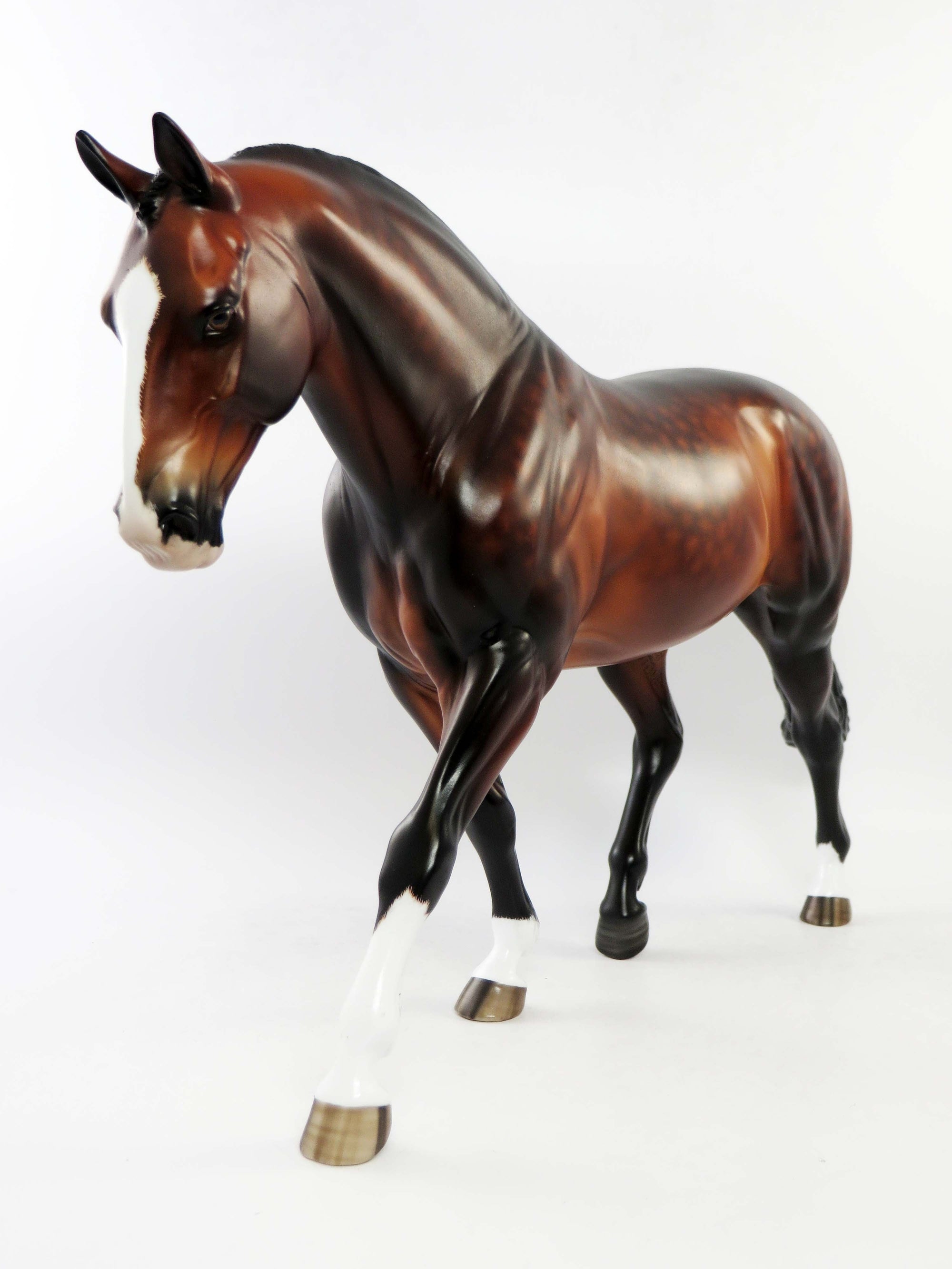 SIDNEY - OOAK STAR DAPPLE BAY IRISH DRAUGHT MODEL HORSE BY SHERYL LEISURE EQ 2018