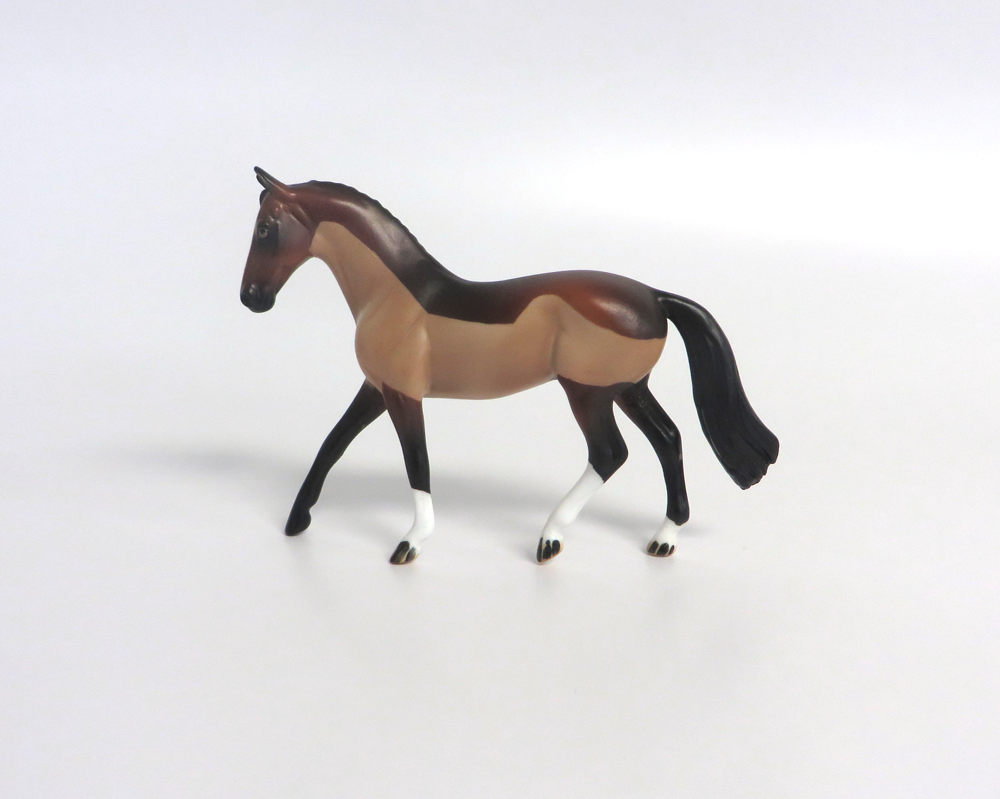 DEPUTY - LE-15 BROWN BODY CLIPPED WARMBLOOD CHIP BY AUDREY DIXON EA19 MW19