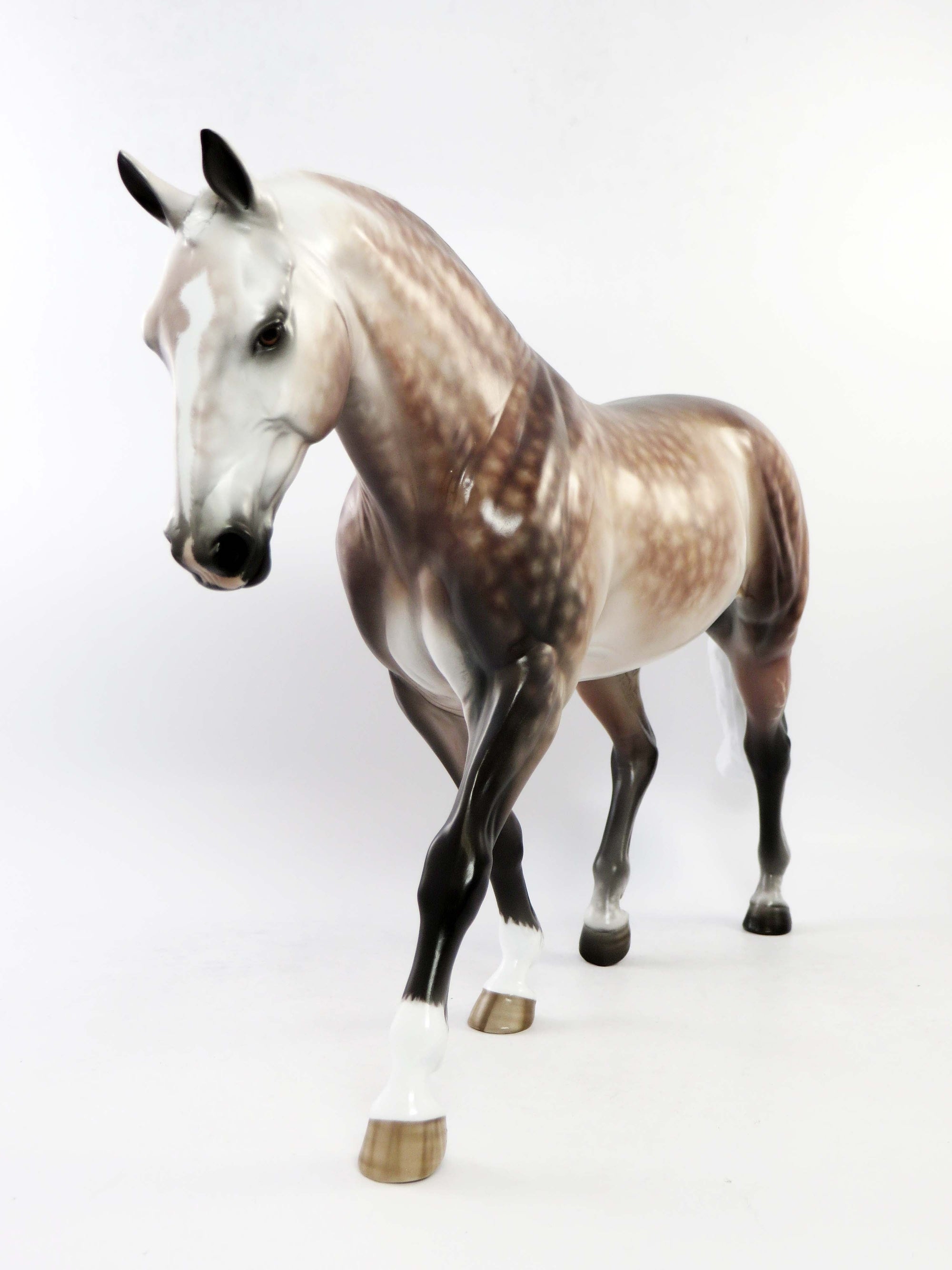 PICKERING - OOAK ROSE STAR DAPPLE GREY IRISH DRAUGHT MODEL HORSE BY SHERYL LEISURE EQ 2018
