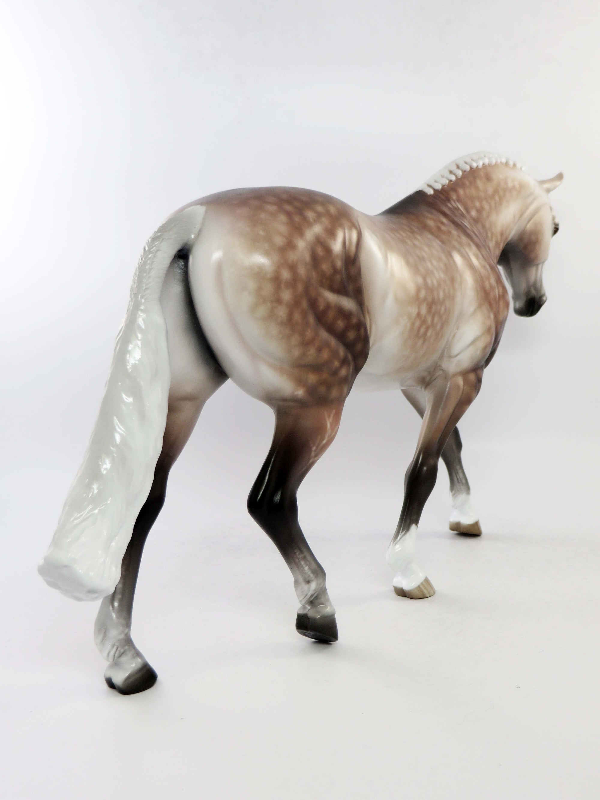 PICKERING - OOAK ROSE STAR DAPPLE GREY IRISH DRAUGHT MODEL HORSE BY SHERYL LEISURE EQ 2018