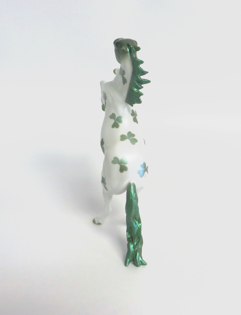 CLOVER HAIR- LE-15 ST. PATRICKS DAY DECORATOR BY AUDREY DIXON 3-12-19