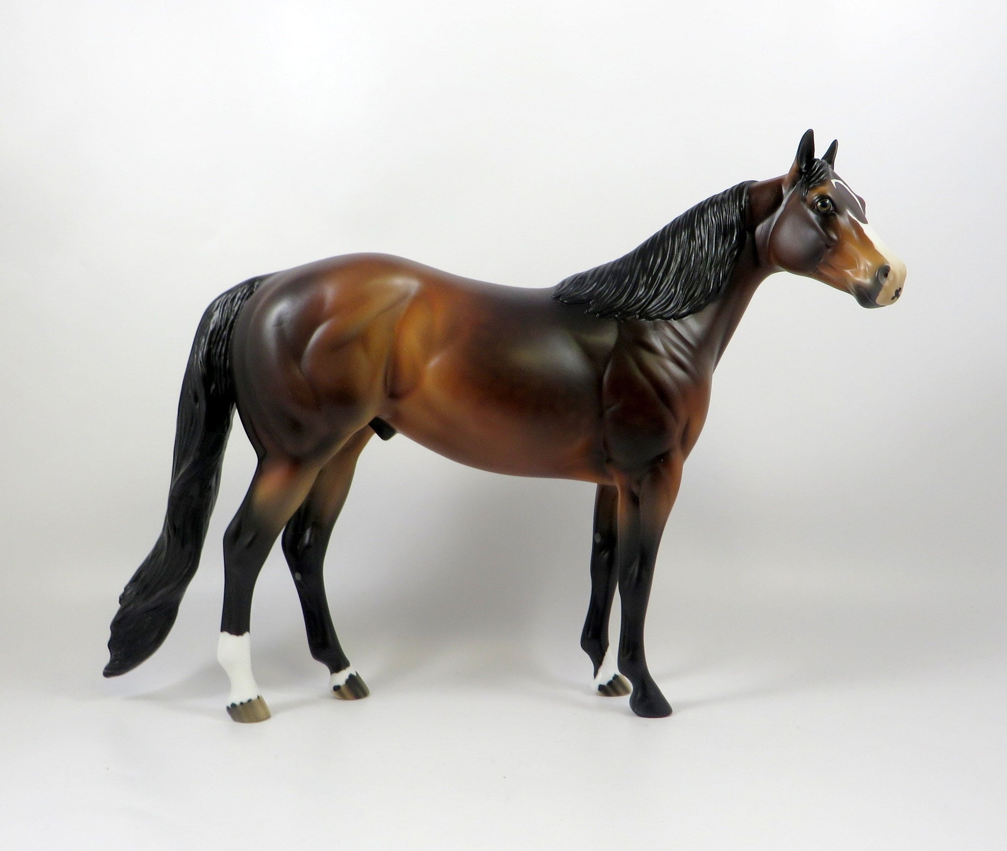 QUICK SPLIT-OOAK DAPPLE BAY ISH MODEL HORSE 8/6/19