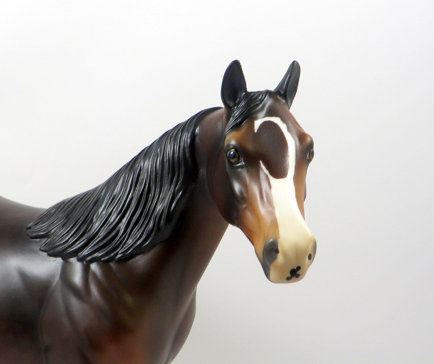 QUICK SPLIT-OOAK DAPPLE BAY ISH MODEL HORSE 8/6/19