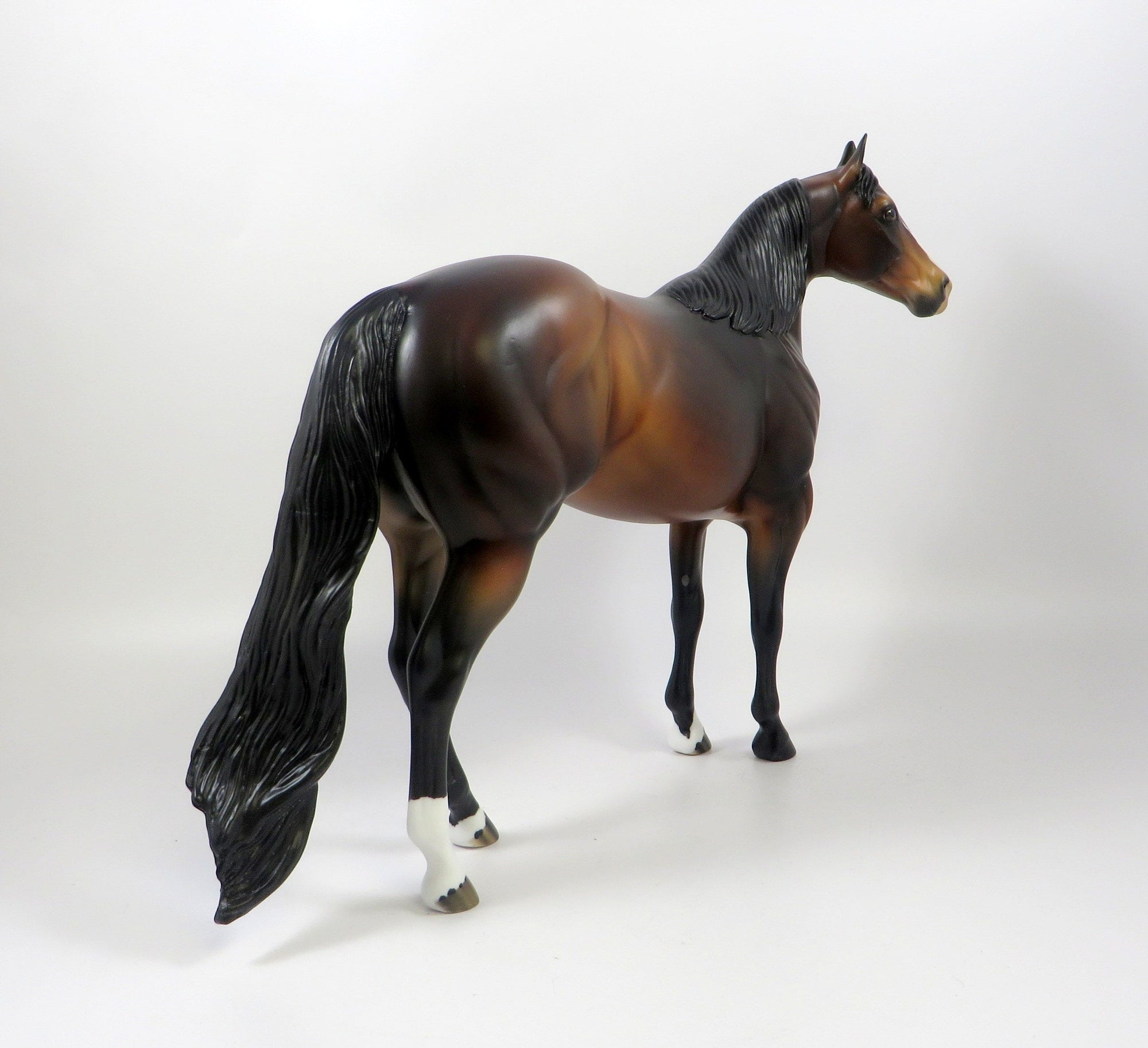 QUICK SPLIT-OOAK DAPPLE BAY ISH MODEL HORSE 8/6/19